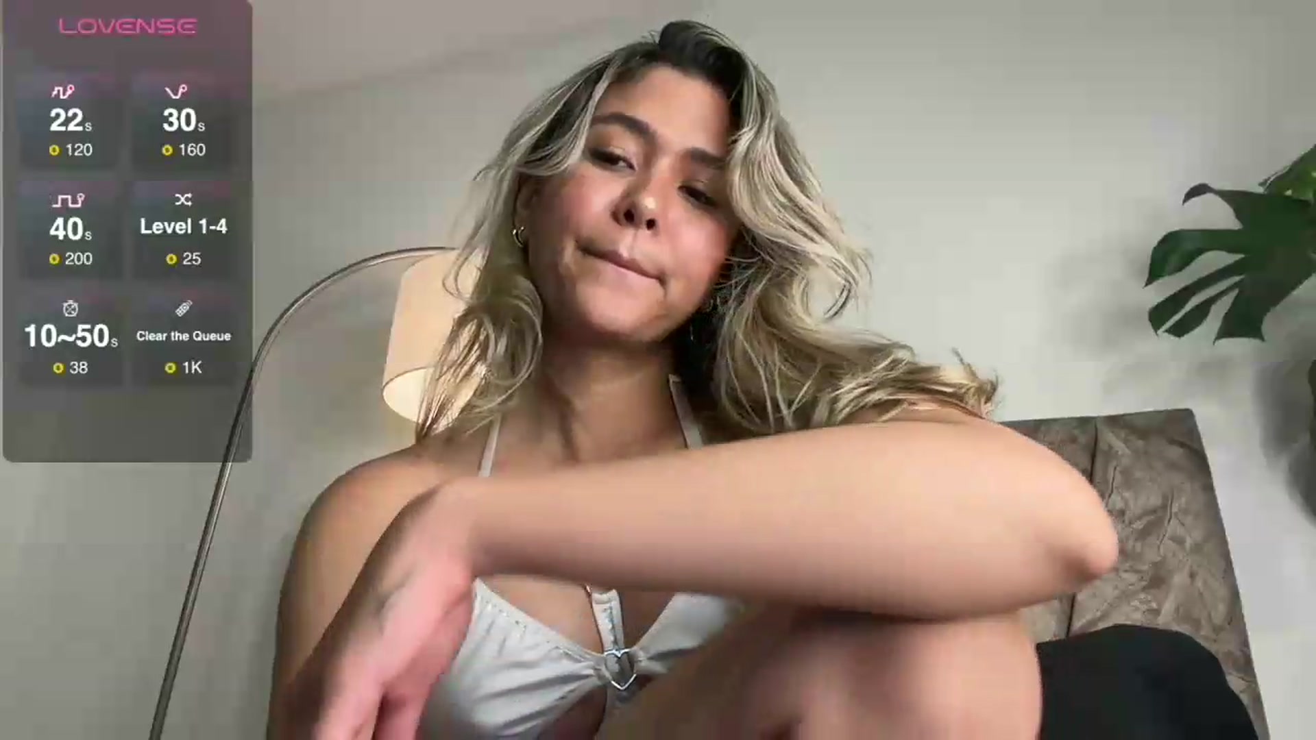 Gallery image thumbnail from Misslatin's myfreecams stream on, 05/27/2026, 19:34 image 13 of 20