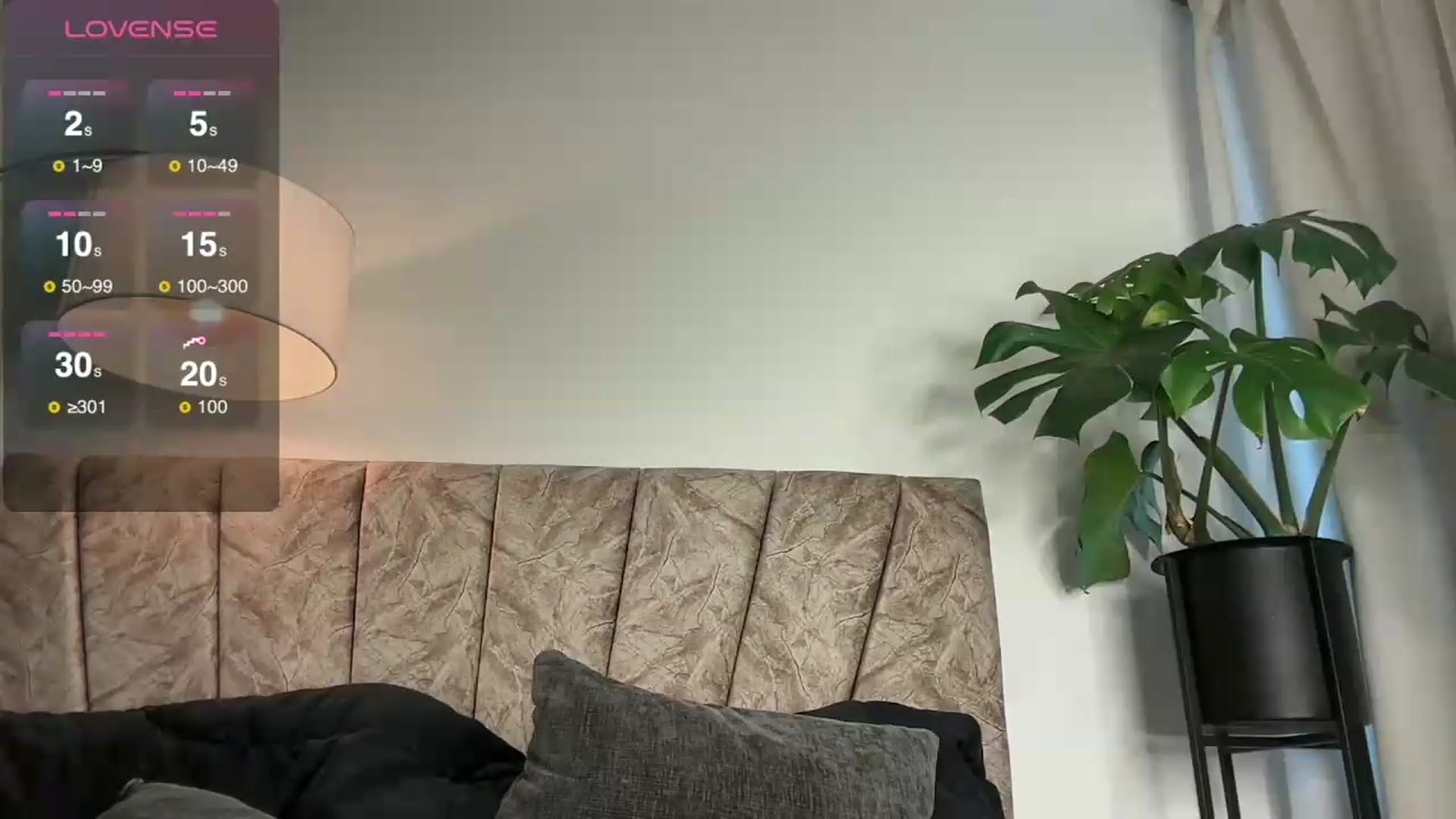 Gallery image thumbnail from Misslatin's myfreecams stream on, 05/31/2026, 17:57 image 18 of 20
