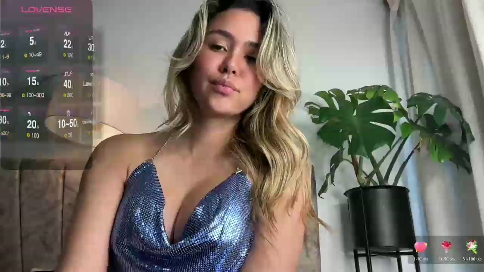 Gallery image thumbnail from Misslatin's myfreecams stream on, 08/09/2026, 20:41 image 1 of 20