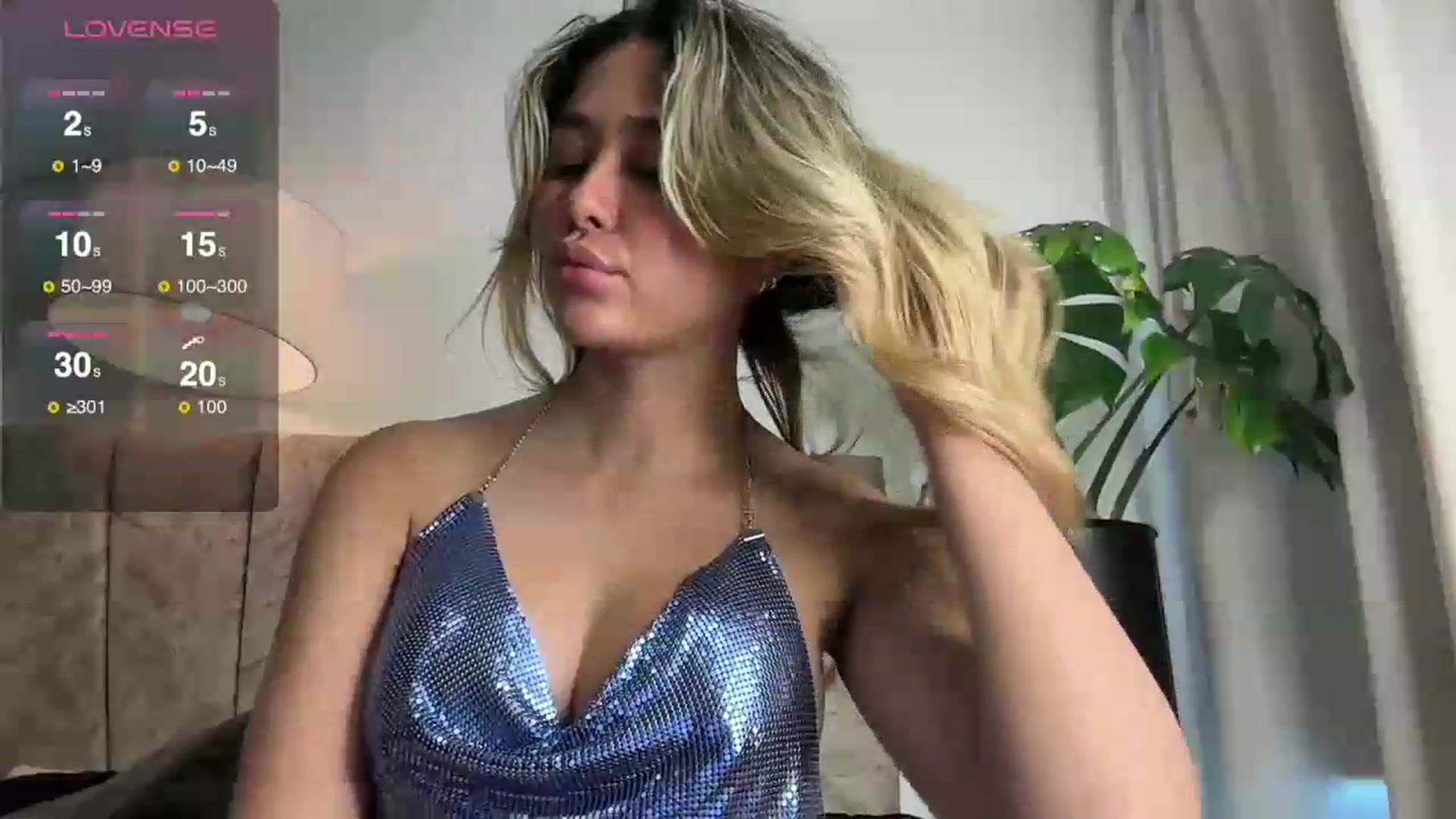 Gallery image thumbnail from Misslatin's myfreecams stream on, 08/09/2026, 20:41 image 12 of 20