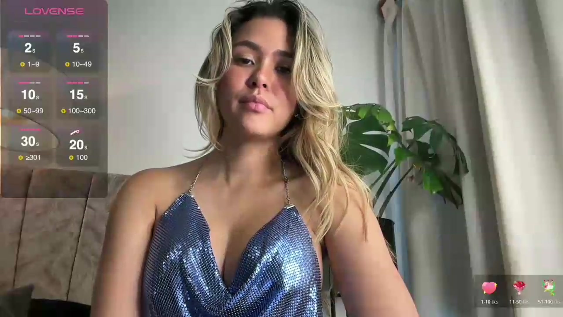 Gallery image thumbnail from Misslatin's myfreecams stream on, 08/09/2026, 20:41 image 2 of 20