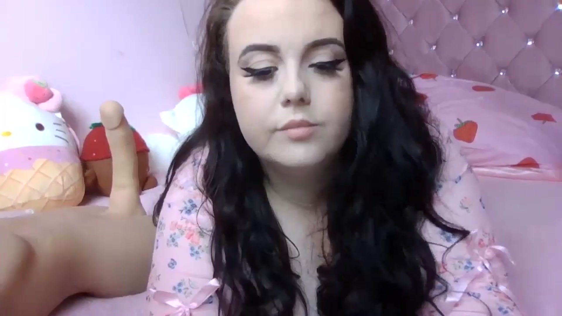 Gallery image thumbnail from Missmacygrayy's myfreecams stream on, 07/07/2024, 14:37 image 7 of 20