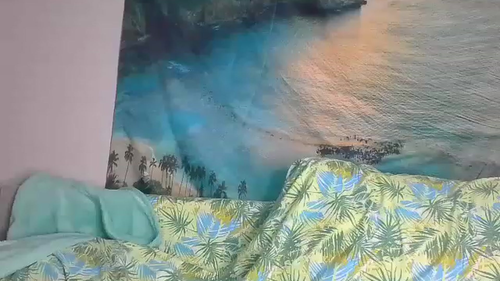 Gallery image thumbnail from Missmarie24's myfreecams stream on, 11/16/2022, 19:16 image 20 of 20