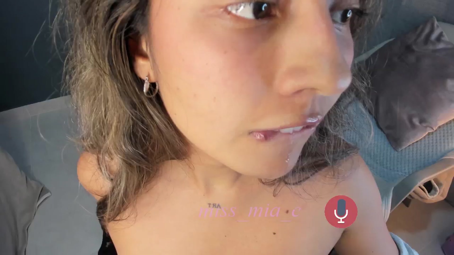 Gallery image thumbnail from Missmiac's myfreecams stream on, 08/13/2025, 02:10 image 19 of 20