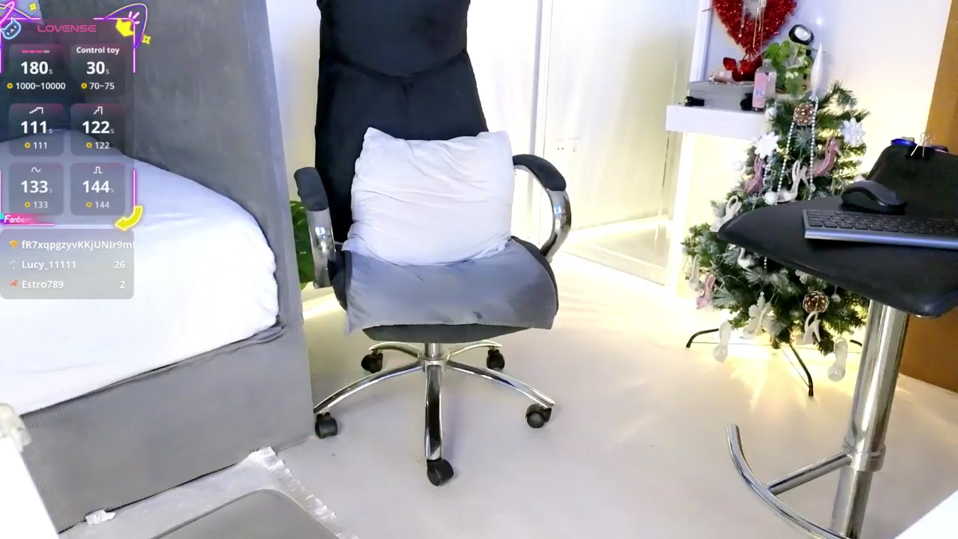 Gallery image thumbnail from Missmiamore's myfreecams stream on, 01/01/2026, 14:41 image 2 of 20