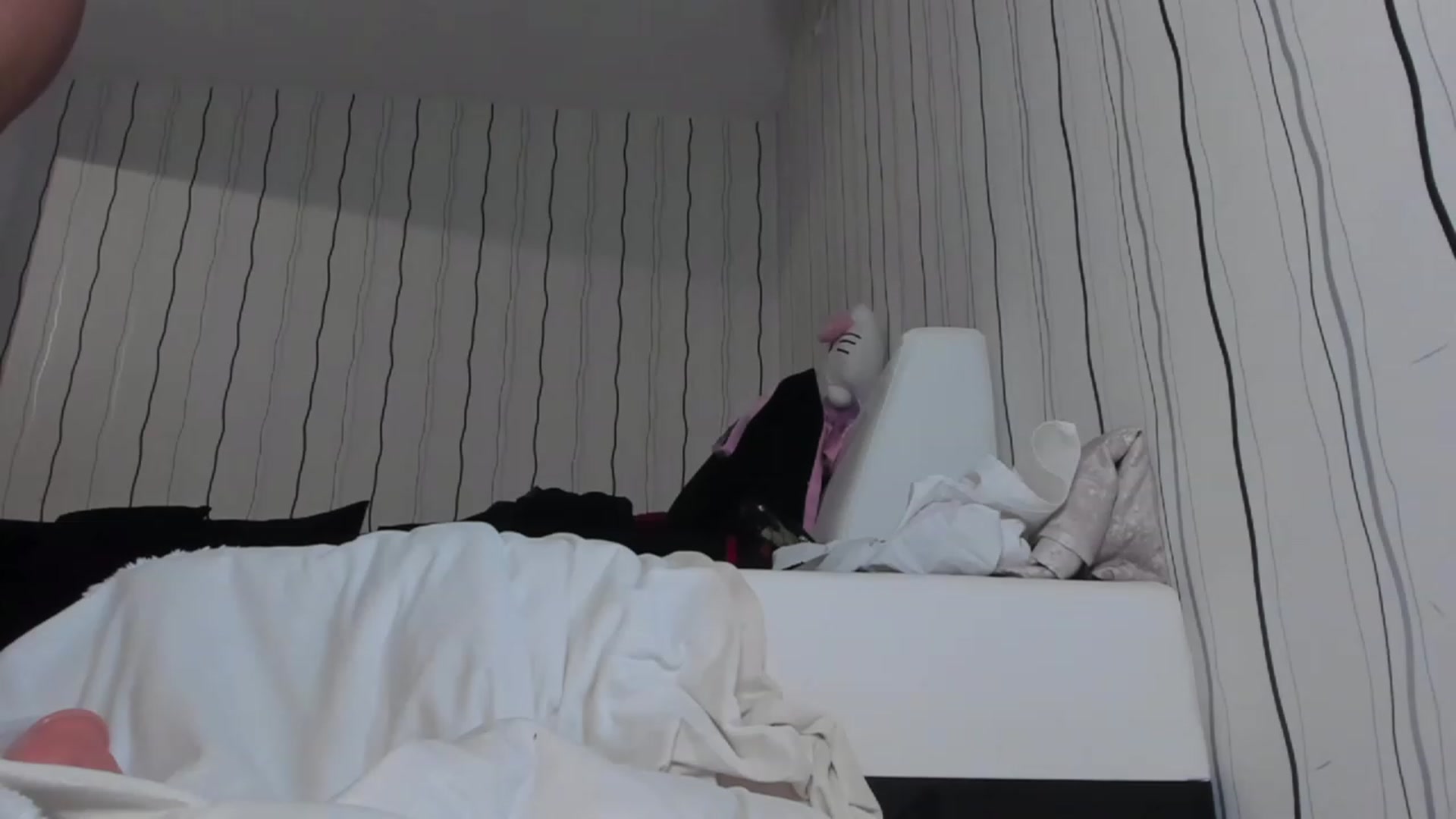 Gallery image thumbnail from Missmo0n1's myfreecams stream on, 11/19/2022, 05:59 image 20 of 20