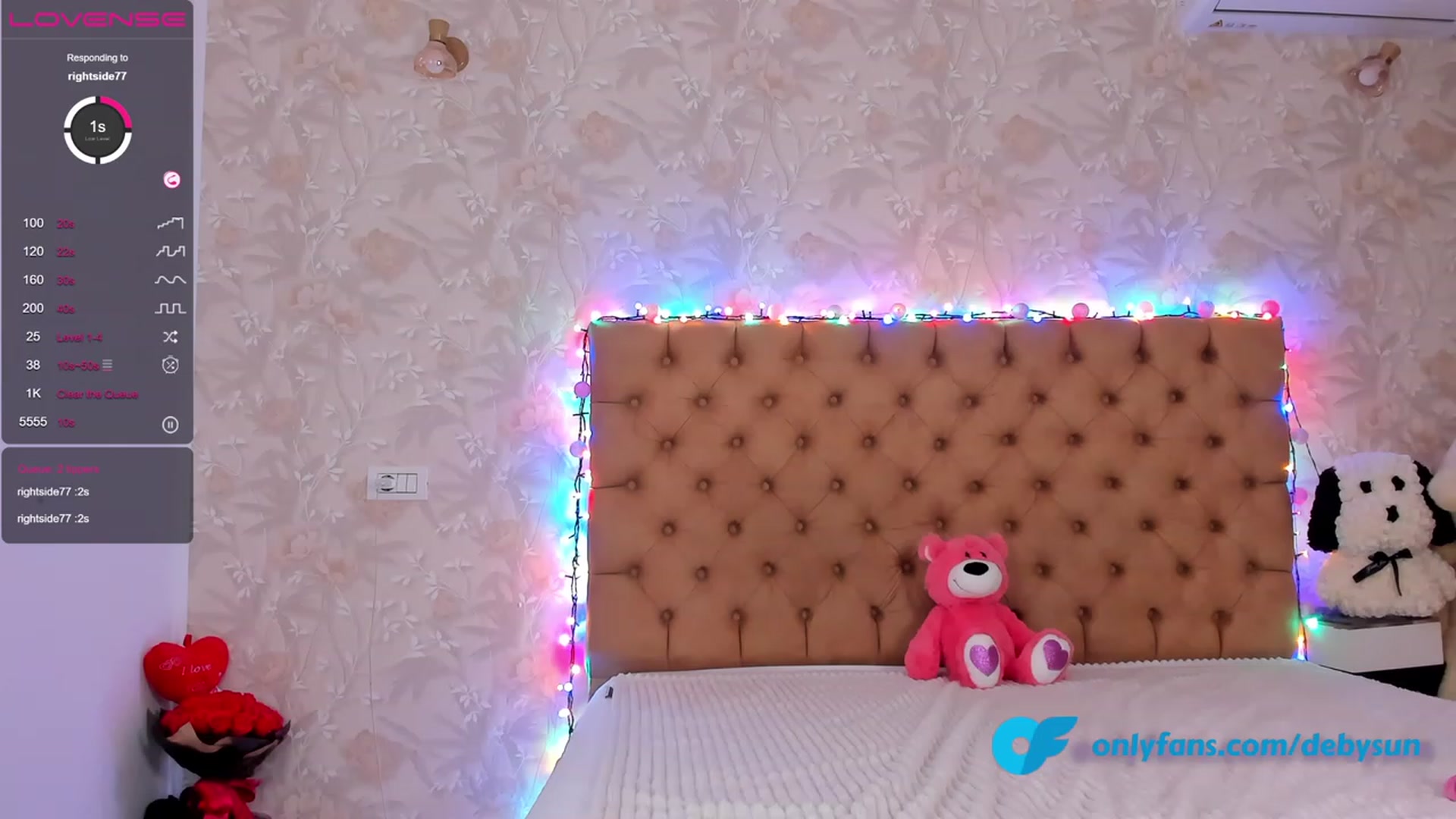 Gallery image thumbnail from Missmo0n1's myfreecams stream on, 05/06/2023, 20:33 image 17 of 20