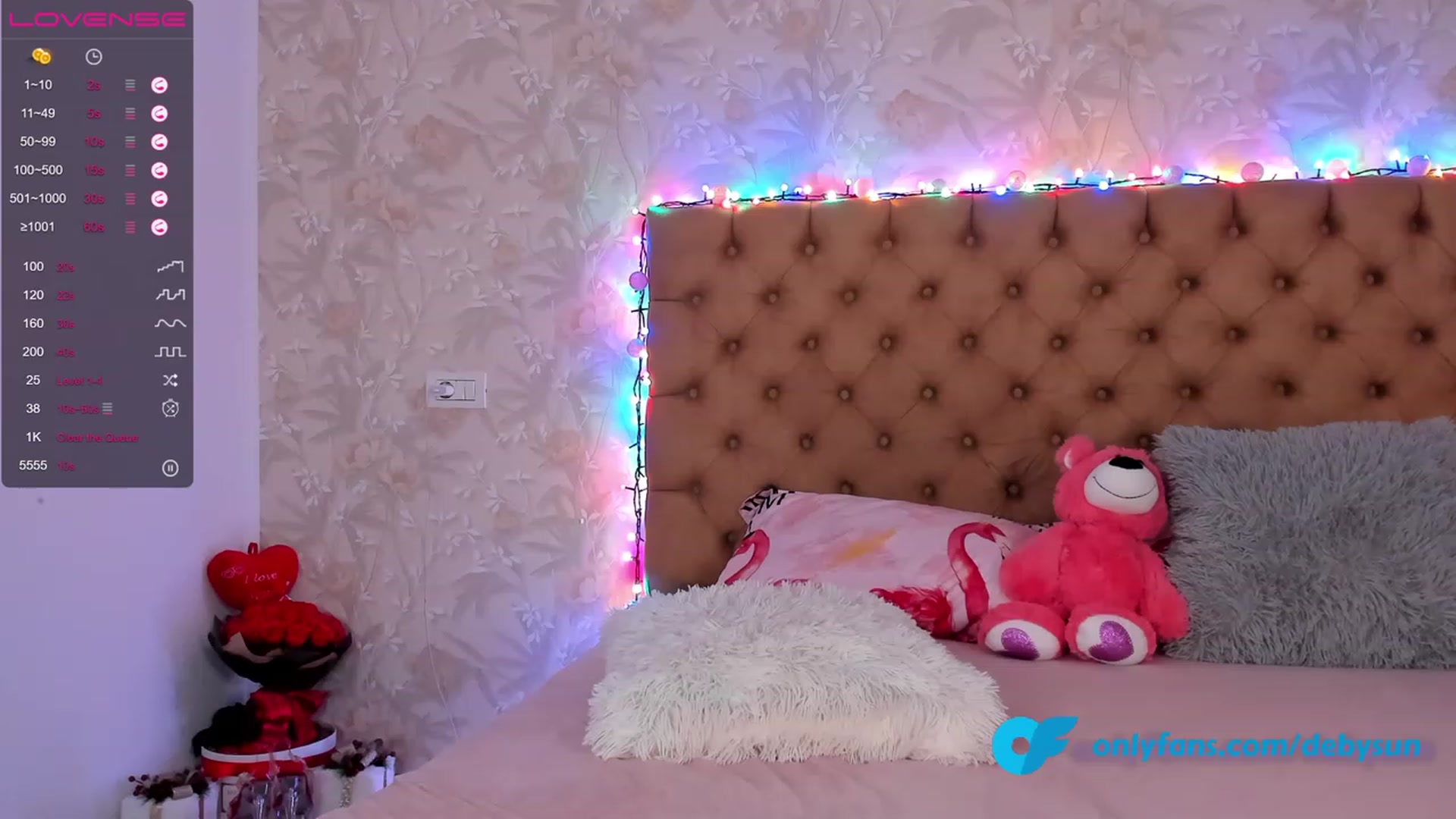 Gallery image thumbnail from Missmo0n1's myfreecams stream on, 05/11/2023, 23:35 image 16 of 20