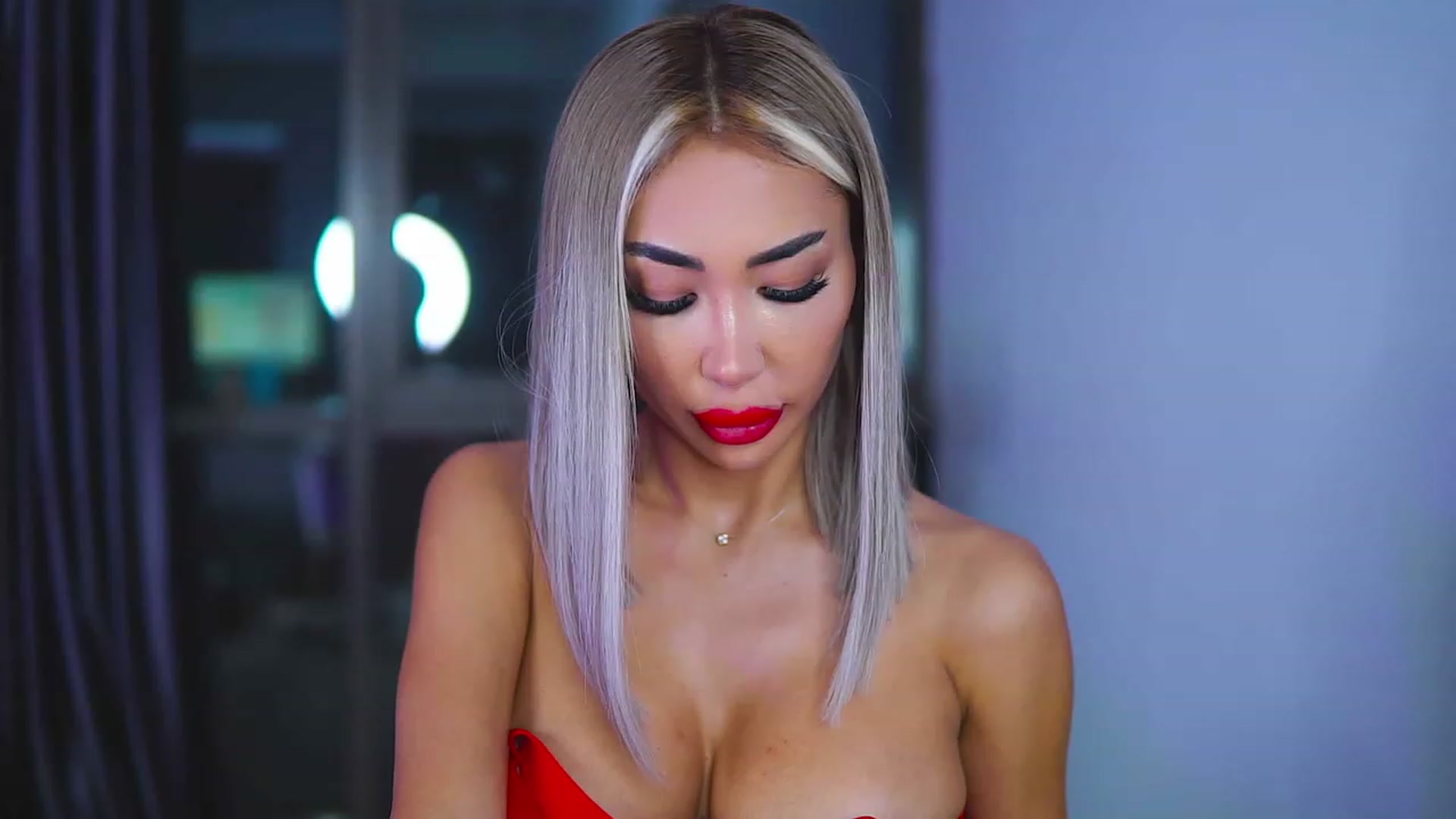 Gallery image thumbnail from Missmo0n1's myfreecams stream on, 07/28/2023, 19:04 image 13 of 20