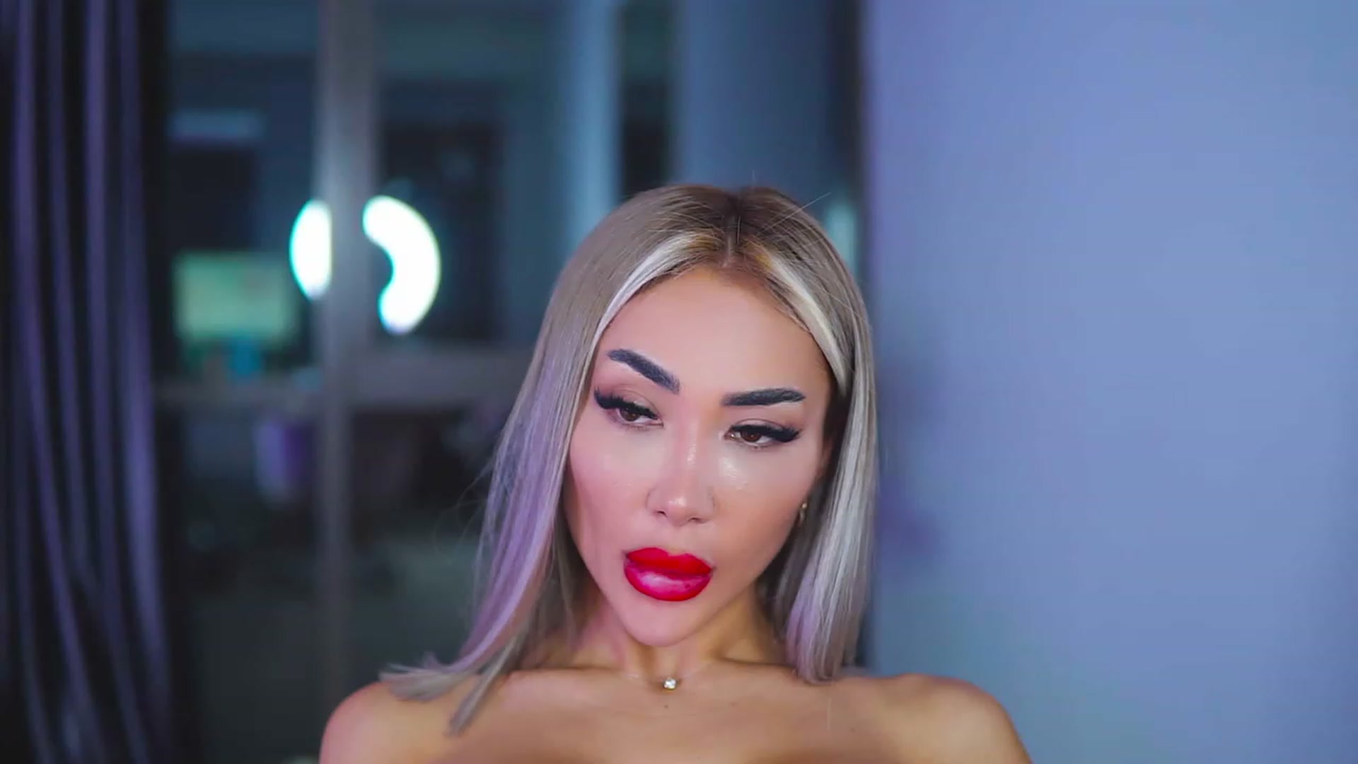 Gallery image thumbnail from Missmo0n1's myfreecams stream on, 07/28/2023, 19:04 image 19 of 20