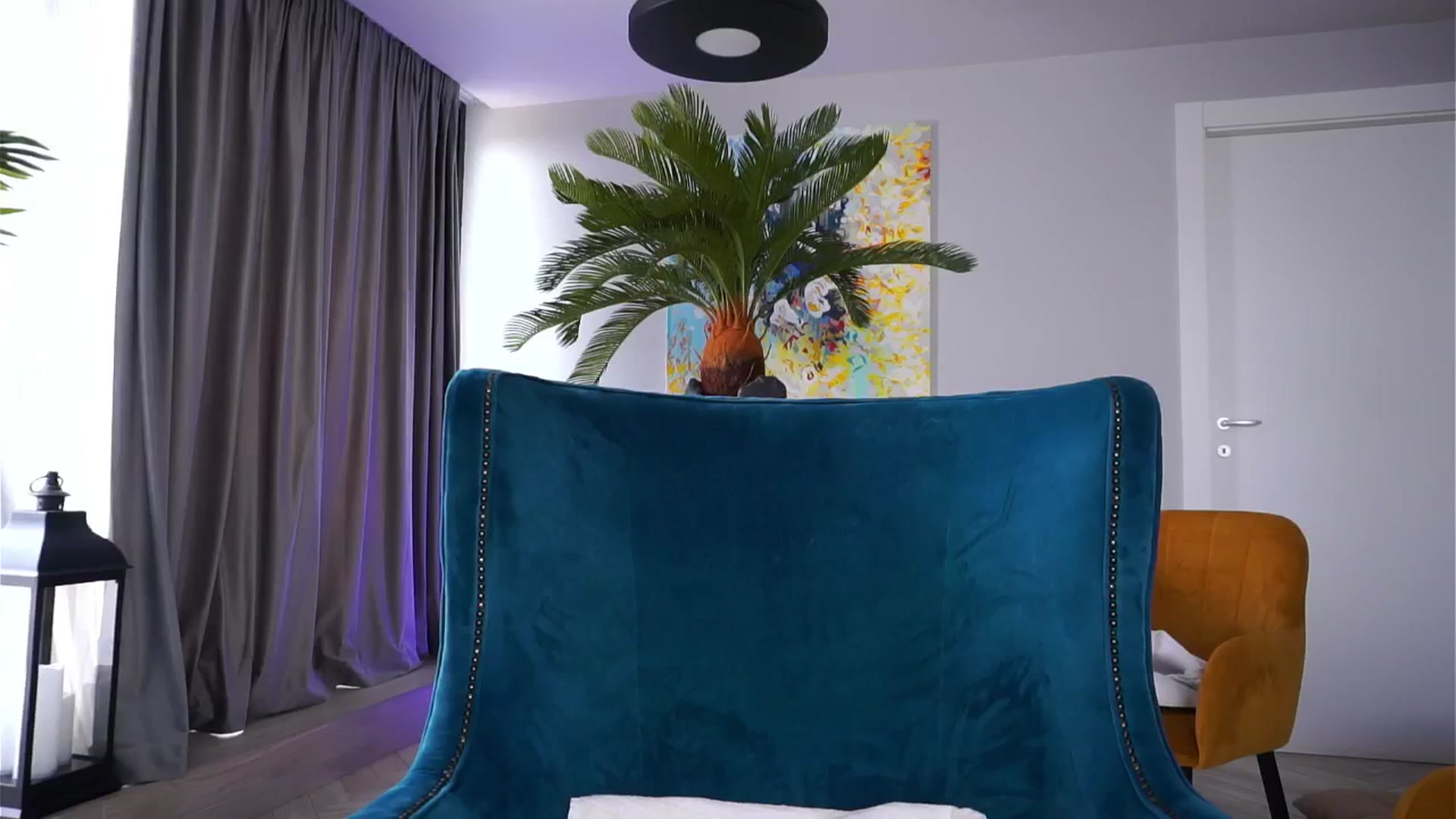 Gallery image thumbnail from Missmo0n1's myfreecams stream on, 05/30/2024, 12:06 image 20 of 20
