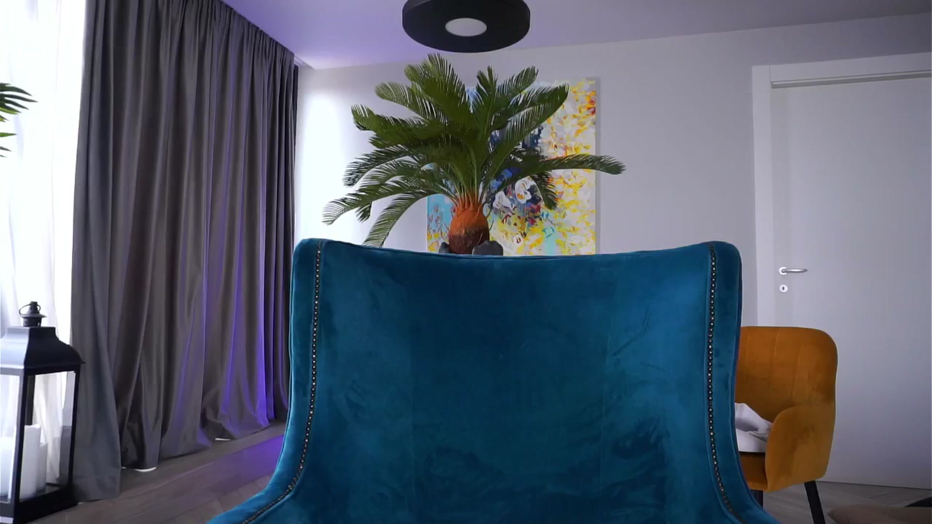 Gallery image thumbnail from Missmo0n1's myfreecams stream on, 05/30/2024, 12:06 image 19 of 20
