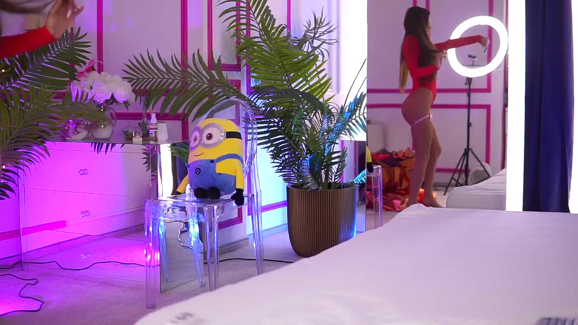 Gallery image thumbnail from Missmo0n1's myfreecams stream on, 01/27/2025, 15:17 image 4 of 20