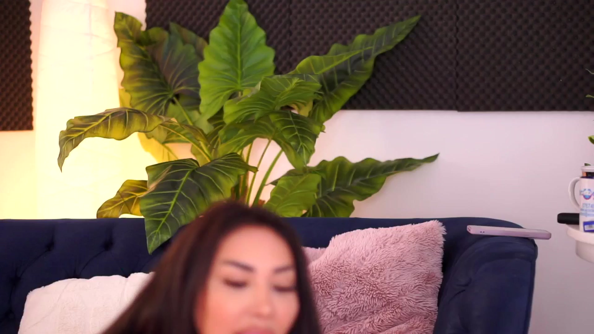 Gallery image thumbnail from Missmo0n1's myfreecams stream on, 05/29/2025, 10:56 image 7 of 20