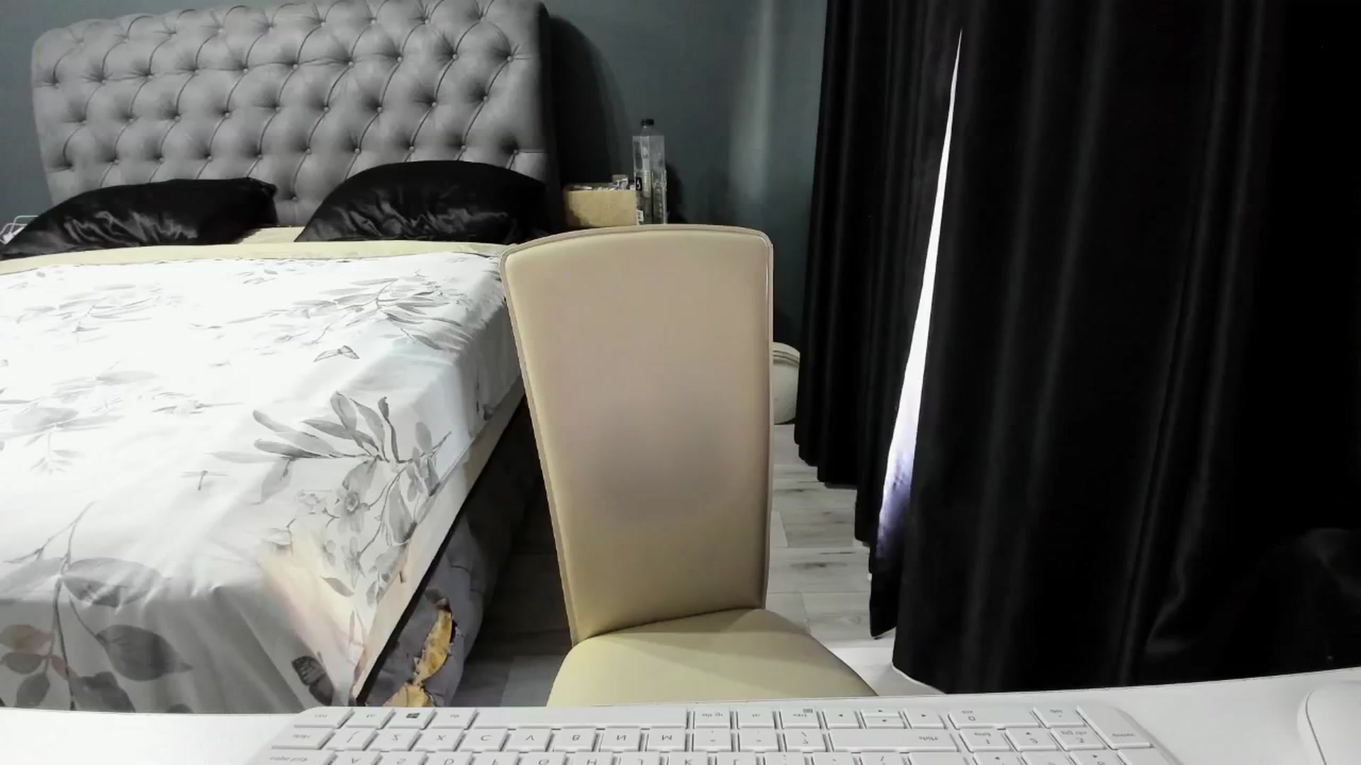 Gallery image thumbnail from Missquinn_'s myfreecams stream on, 06/05/2024, 08:02 image 2 of 20