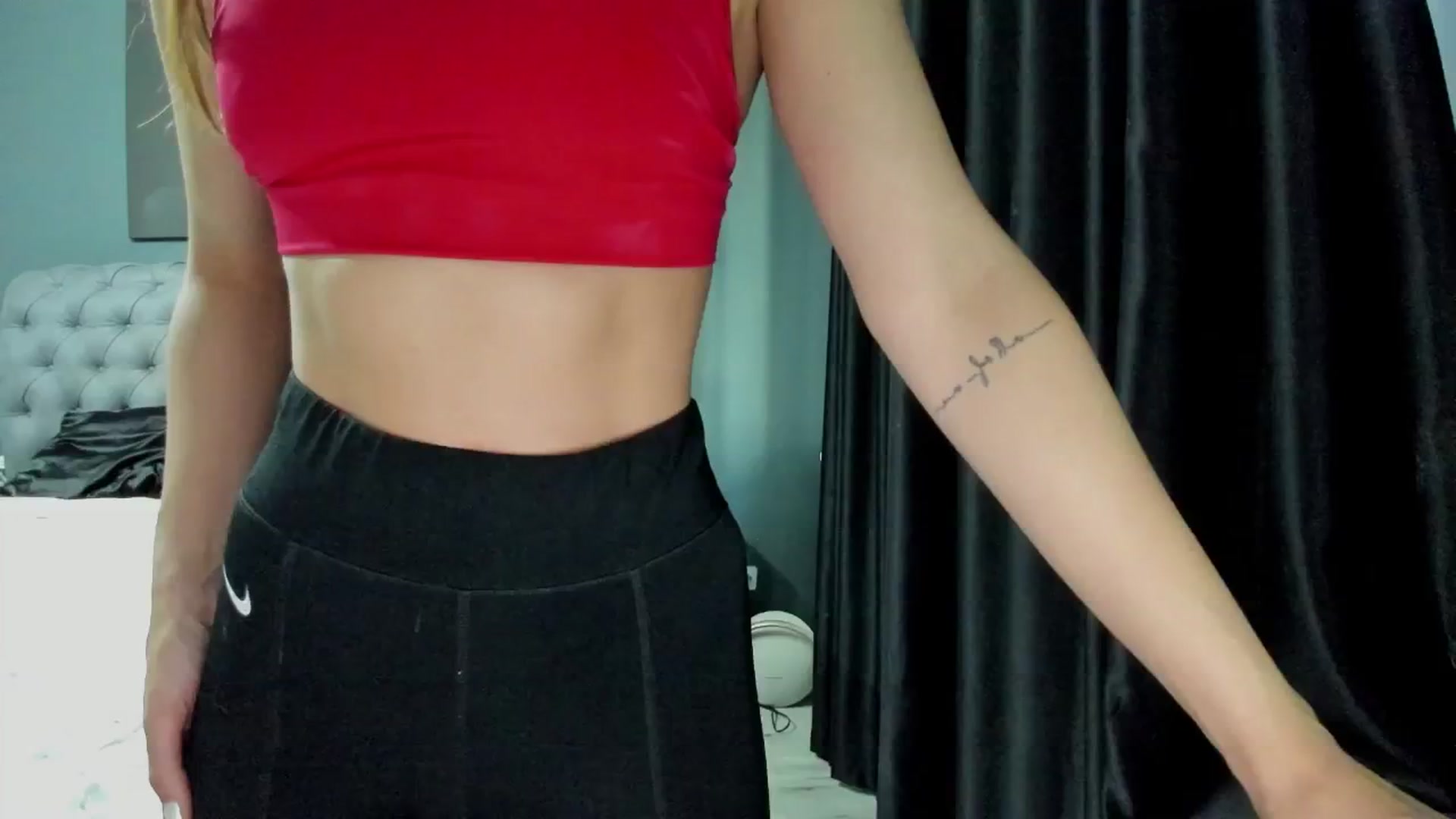 Gallery image thumbnail from Missquinn_'s myfreecams stream on, 06/11/2024, 08:12 image 13 of 20