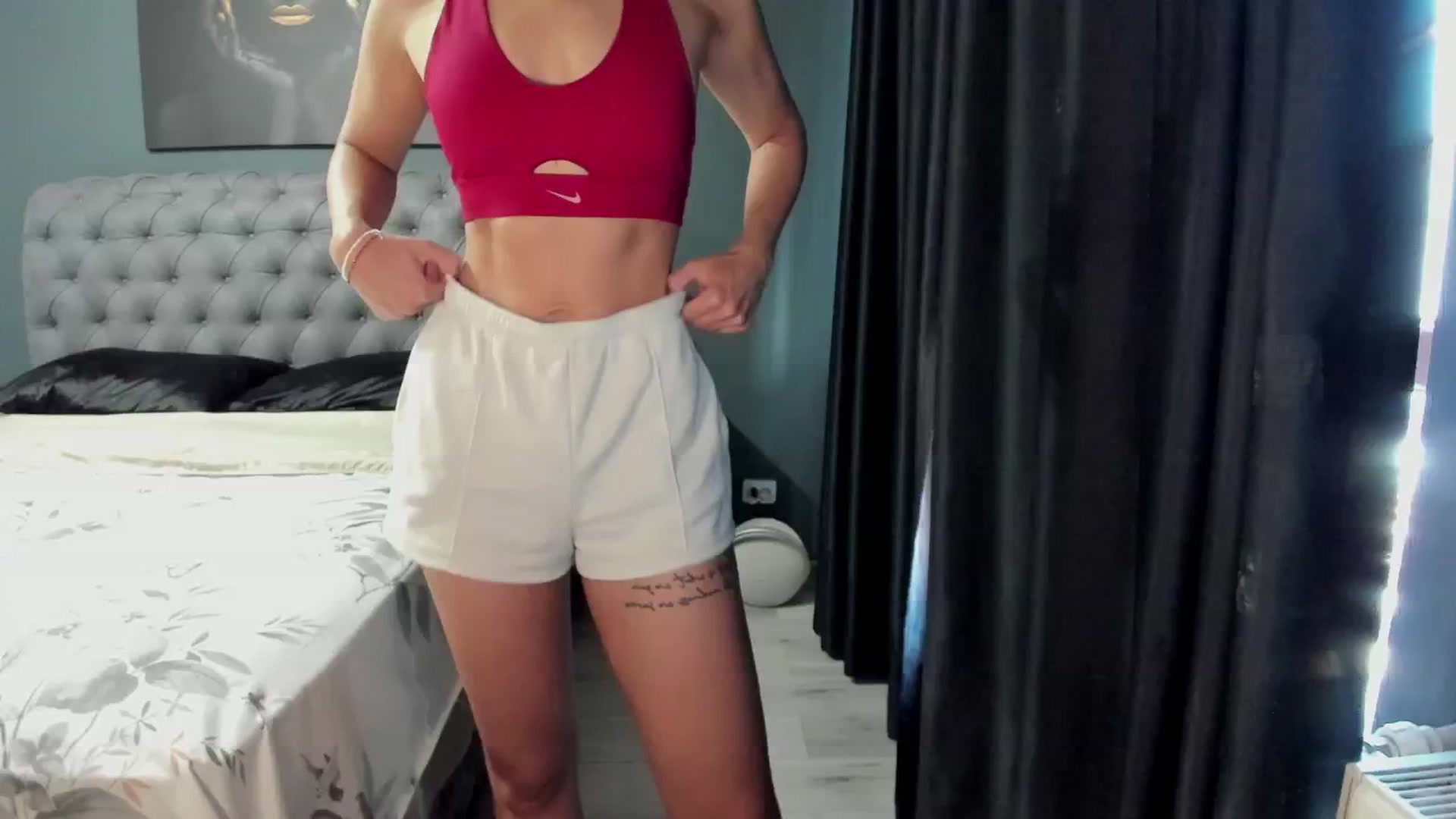 Gallery image thumbnail from Missquinn_'s myfreecams stream on, 07/15/2024, 07:30 image 19 of 20