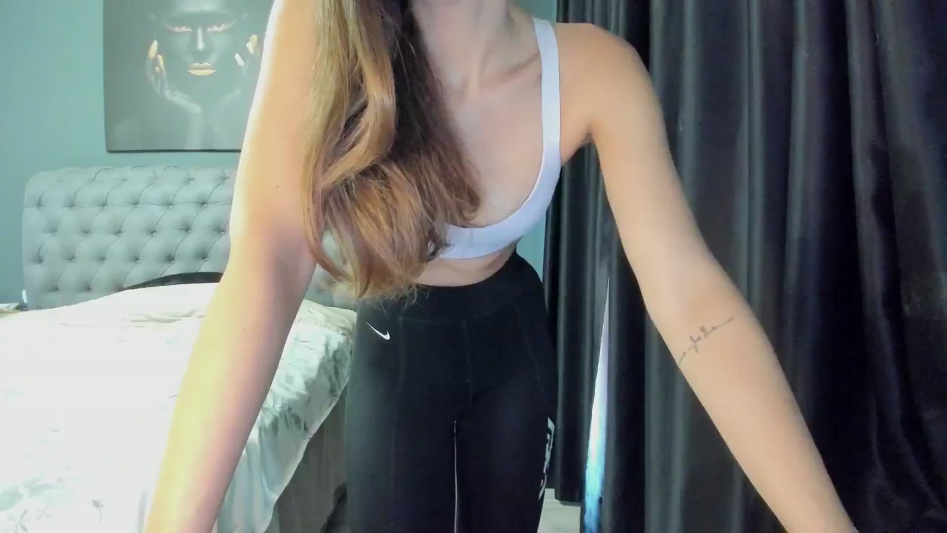 Gallery image thumbnail from Missquinn_'s myfreecams stream on, 07/17/2024, 08:10 image 18 of 20