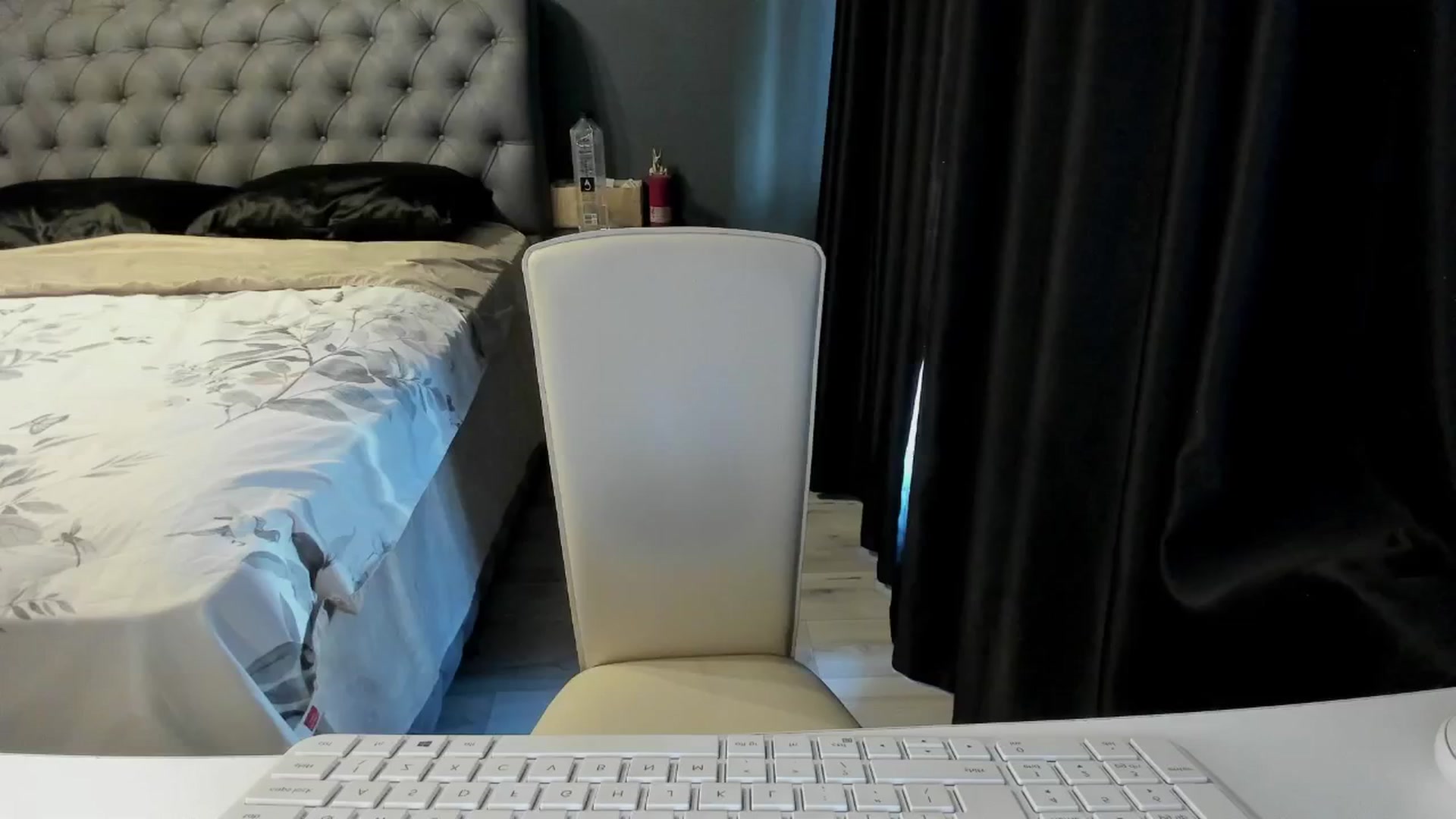 Gallery image thumbnail from Missquinn_'s myfreecams stream on, 08/05/2024, 07:40 image 5 of 20