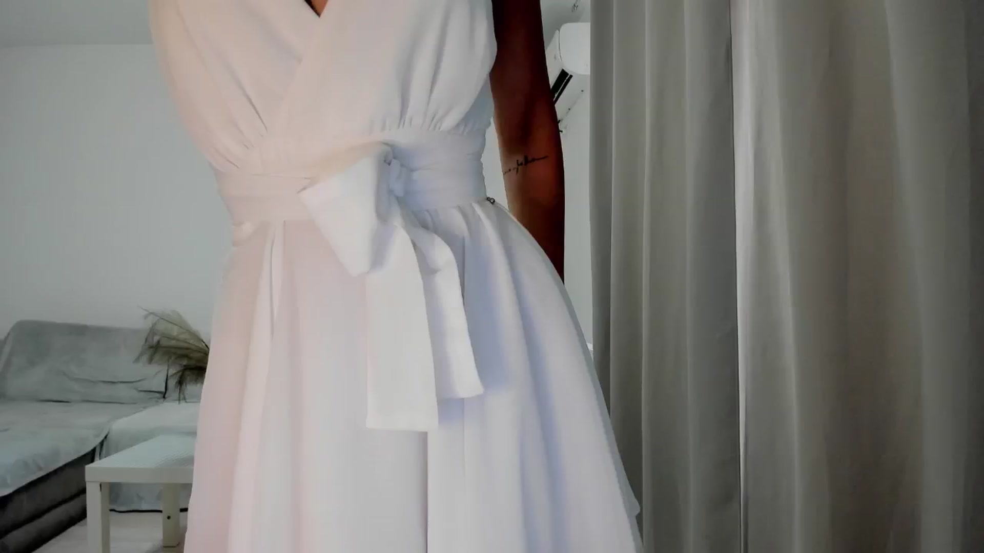 Gallery image thumbnail from Missquinn_'s myfreecams stream on, 08/13/2024, 06:33 image 16 of 20
