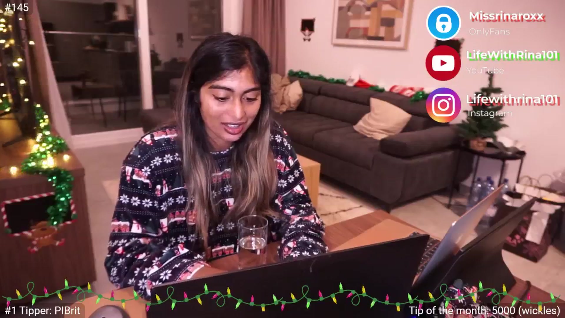 Gallery image thumbnail from Missrinaroxx's myfreecams stream on, 12/22/2024, 05:04 image 16 of 20
