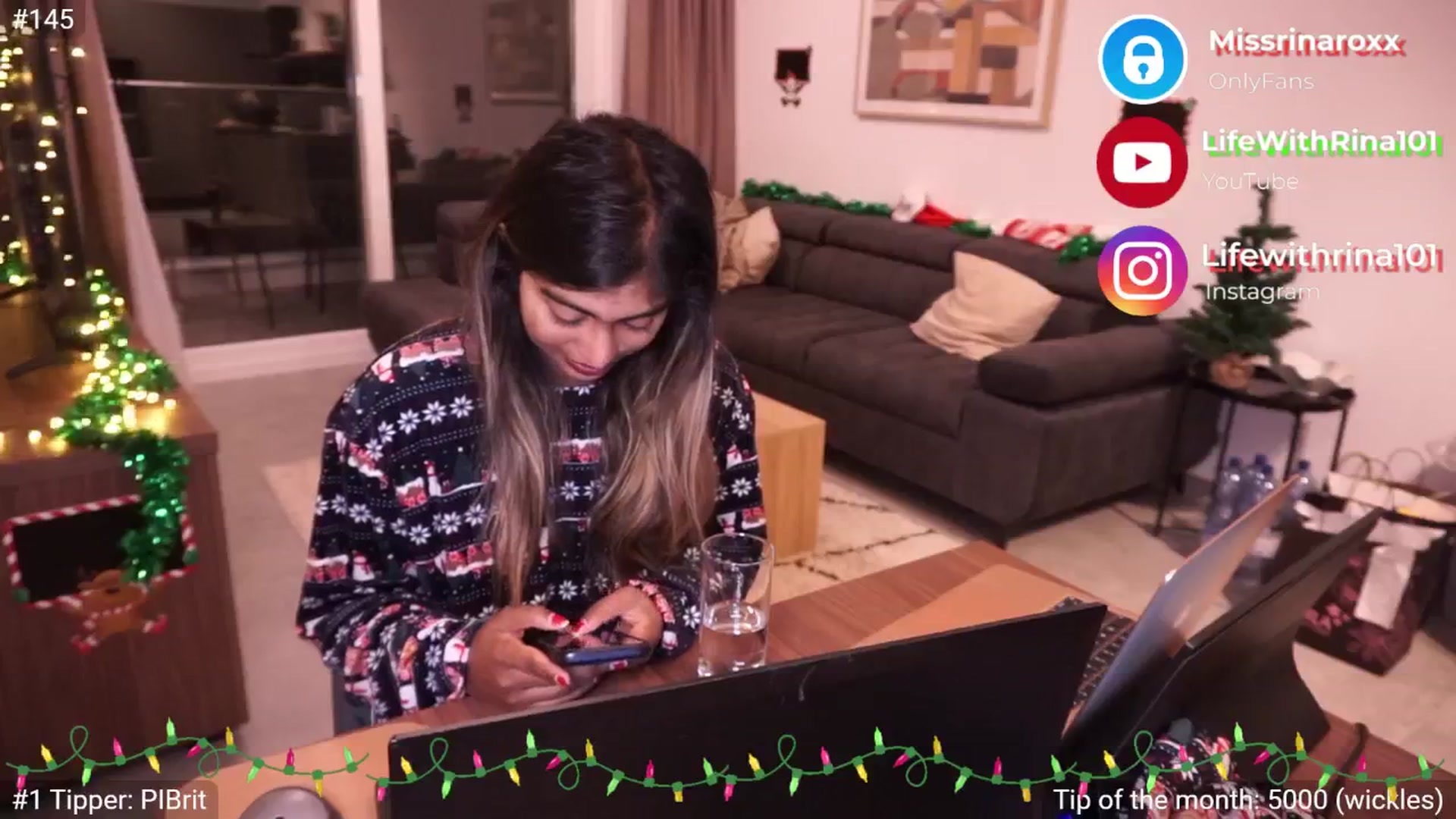 Gallery image thumbnail from Missrinaroxx's myfreecams stream on, 12/22/2024, 05:04 image 17 of 20