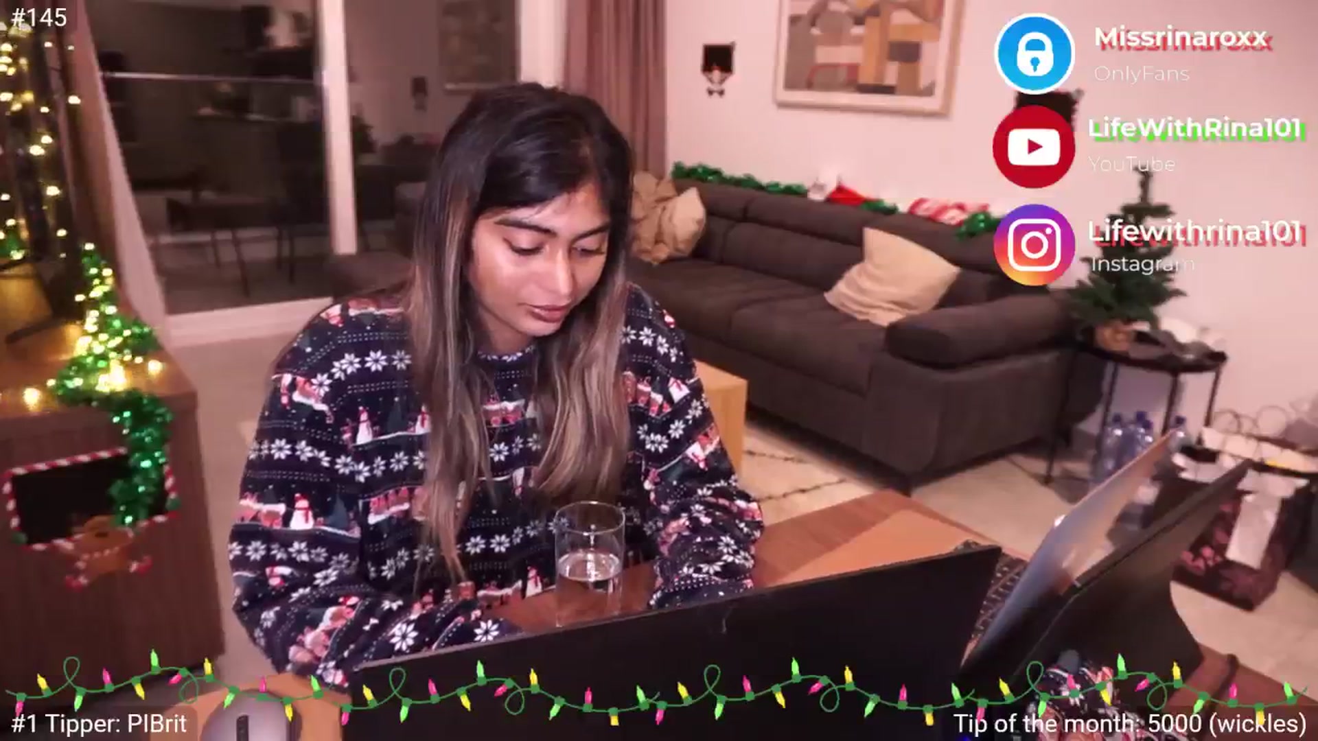 Gallery image thumbnail from Missrinaroxx's myfreecams stream on, 12/22/2024, 05:04 image 13 of 20
