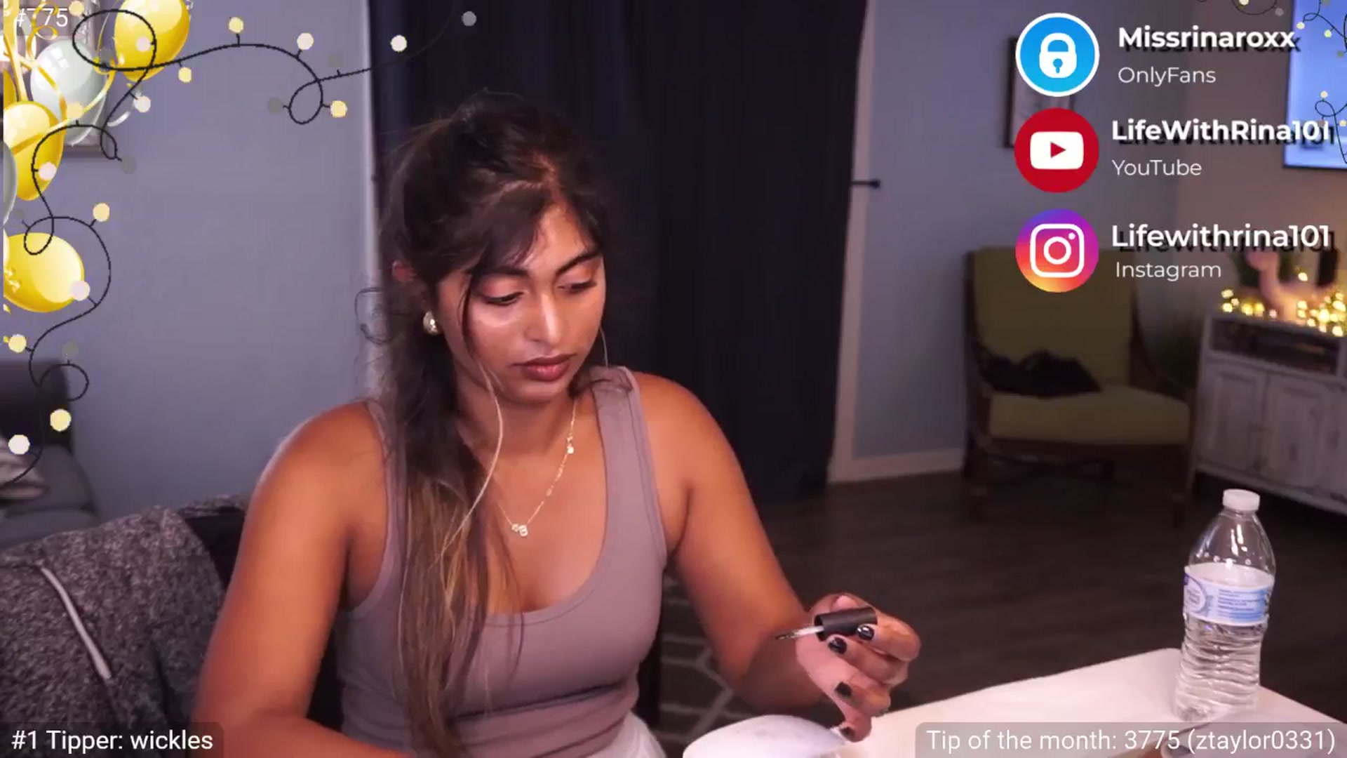 Gallery image thumbnail from Missrinaroxx's myfreecams stream on, 01/06/2025, 24:37 image 17 of 20