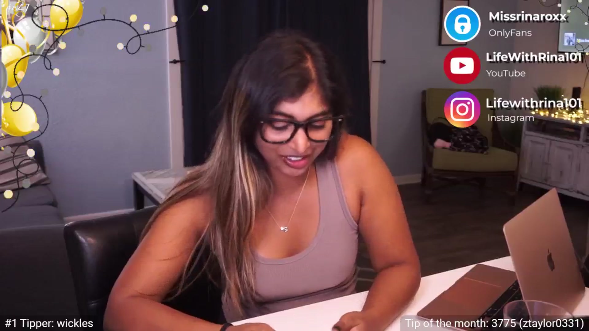 Gallery image thumbnail from Missrinaroxx's myfreecams stream on, 01/08/2025, 24:02 image 13 of 20