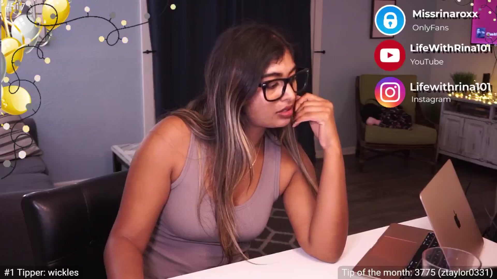Gallery image thumbnail from Missrinaroxx's myfreecams stream on, 01/08/2025, 24:02 image 7 of 20