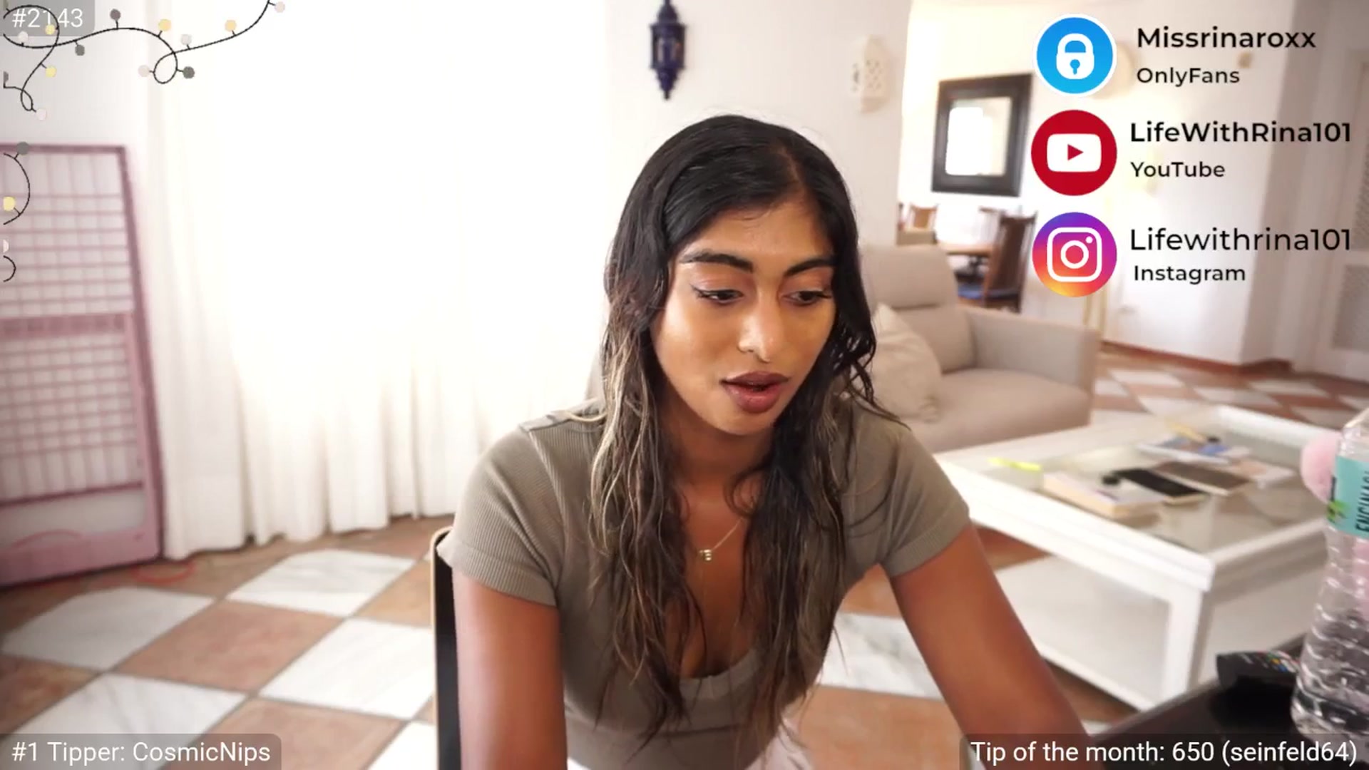 Gallery image thumbnail from Missrinaroxx's myfreecams stream on, 04/10/2025, 13:01 image 2 of 20