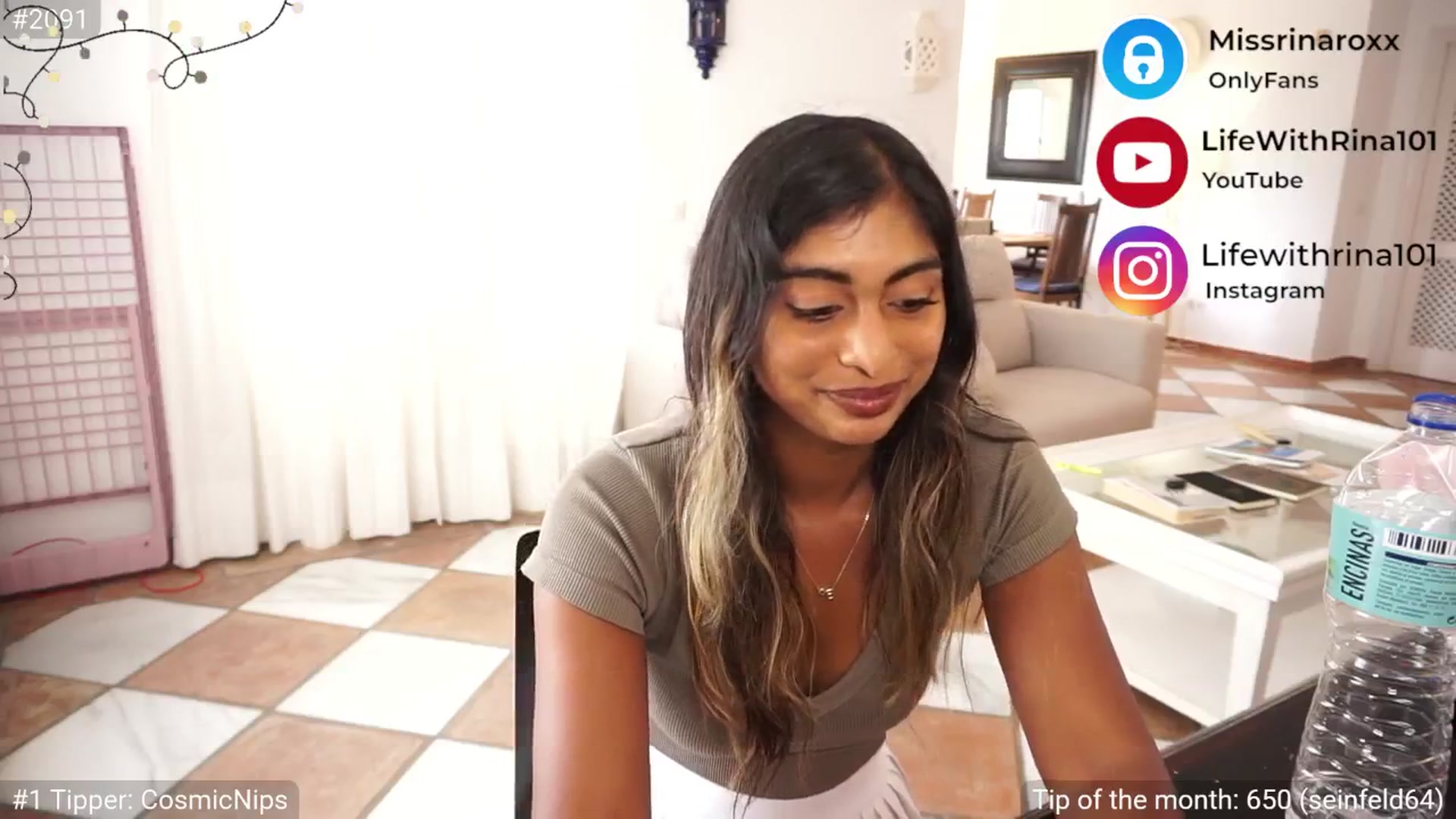 Gallery image thumbnail from Missrinaroxx's myfreecams stream on, 04/10/2025, 13:01 image 16 of 20