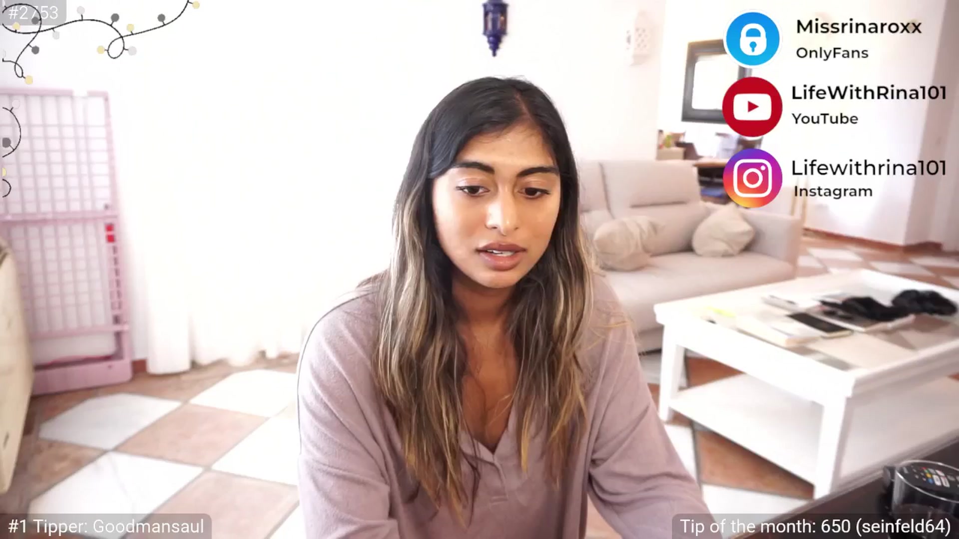 Gallery image thumbnail from Missrinaroxx's myfreecams stream on, 04/15/2025, 13:00 image 19 of 20