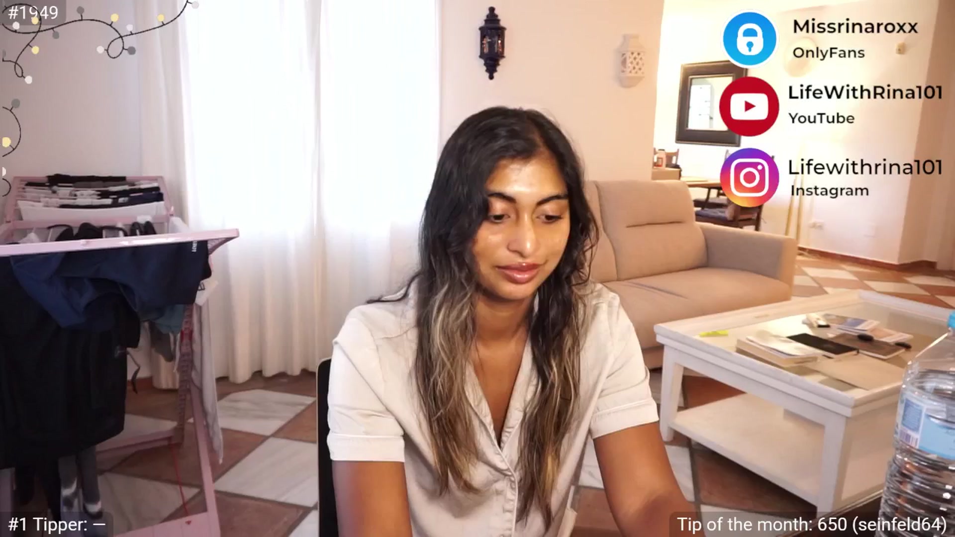 Gallery image thumbnail from Missrinaroxx's myfreecams stream on, 04/21/2025, 18:58 image 6 of 20