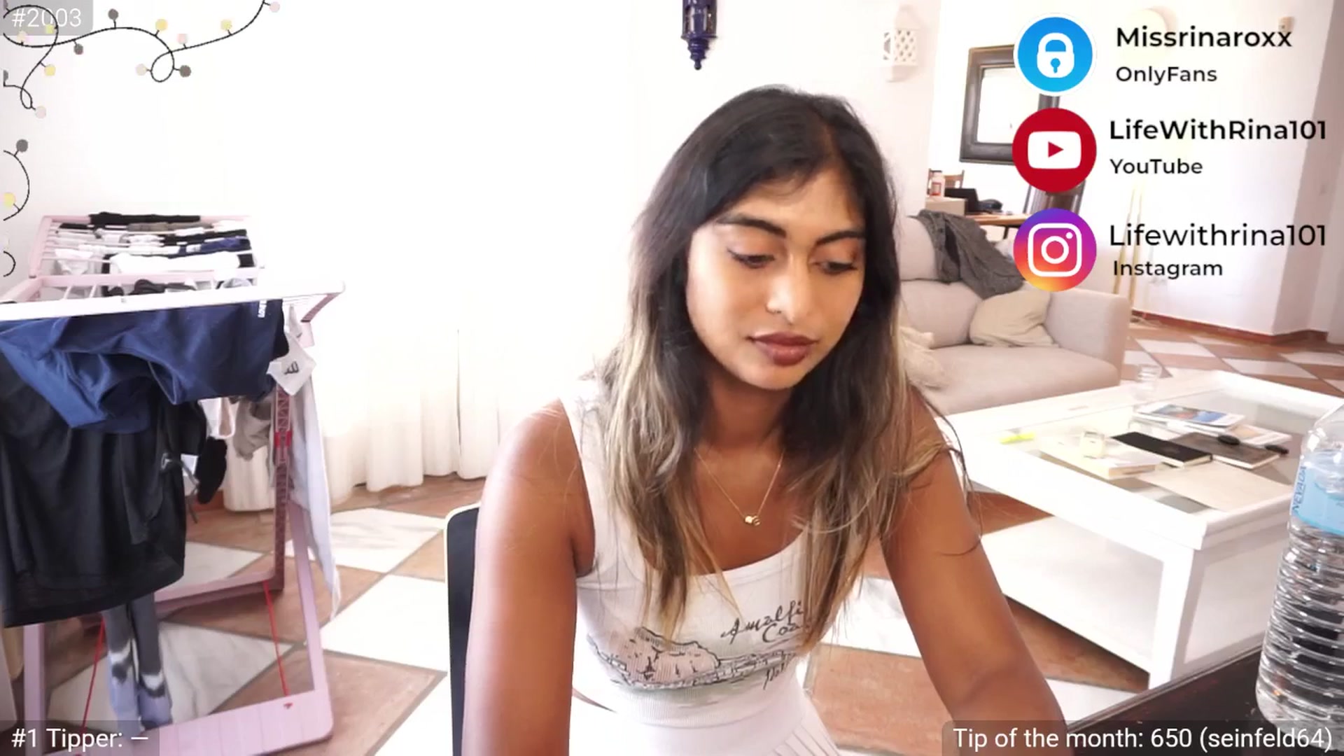 Gallery image thumbnail from Missrinaroxx's myfreecams stream on, 04/22/2025, 12:47 image 5 of 20