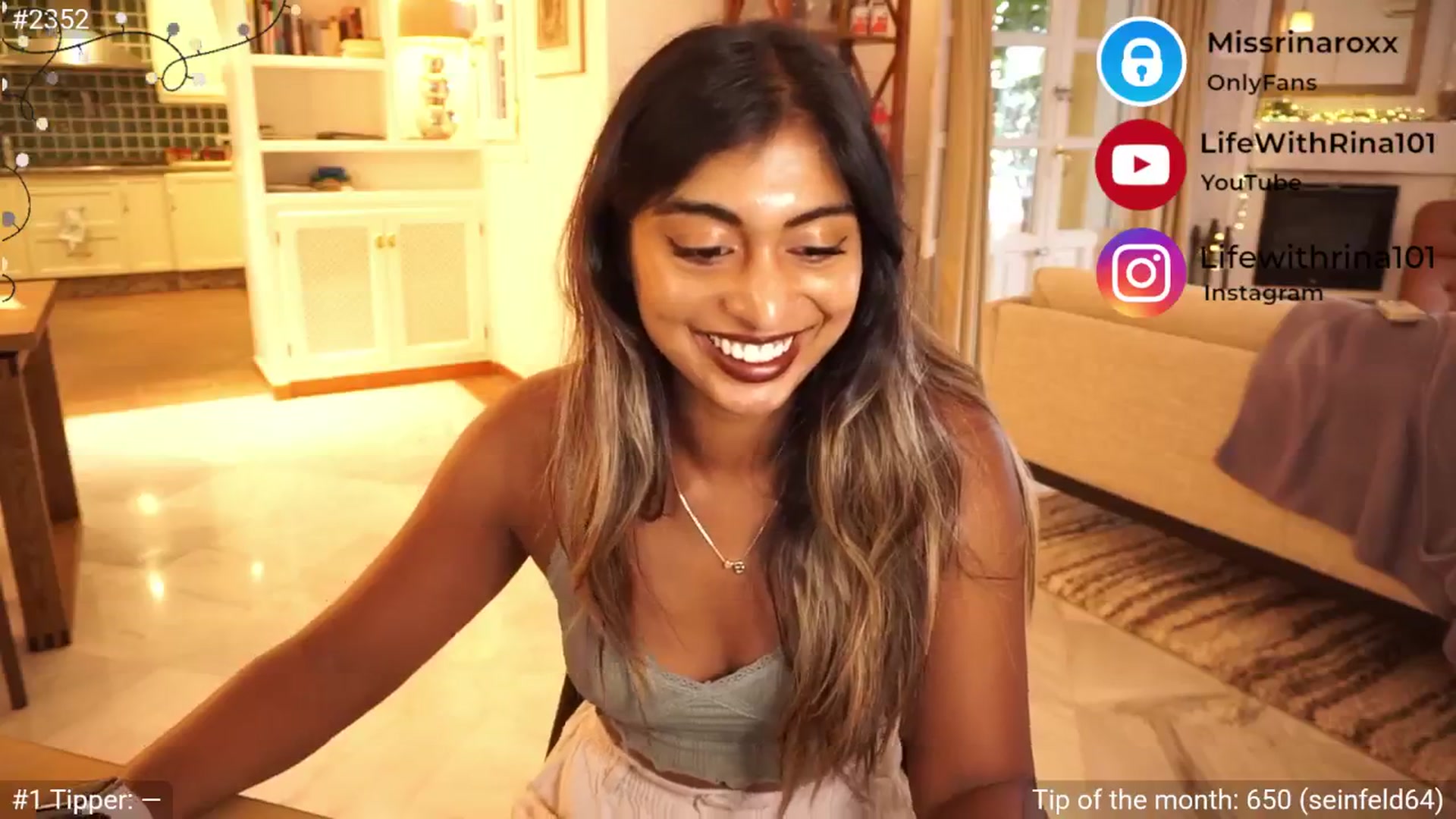 Gallery image thumbnail from Missrinaroxx's myfreecams stream on, 04/29/2025, 18:52 image 6 of 20