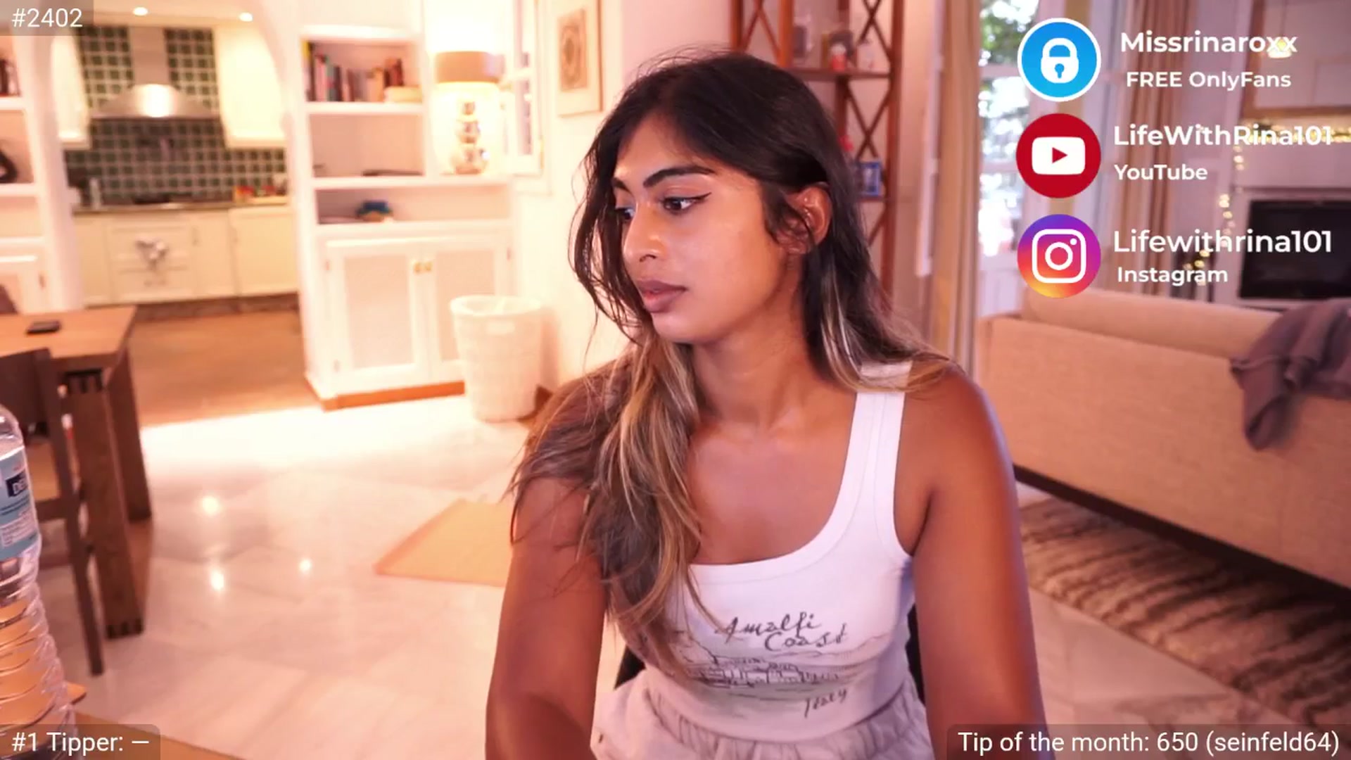 Gallery image thumbnail from Missrinaroxx's myfreecams stream on, 04/30/2025, 12:36 image 16 of 20