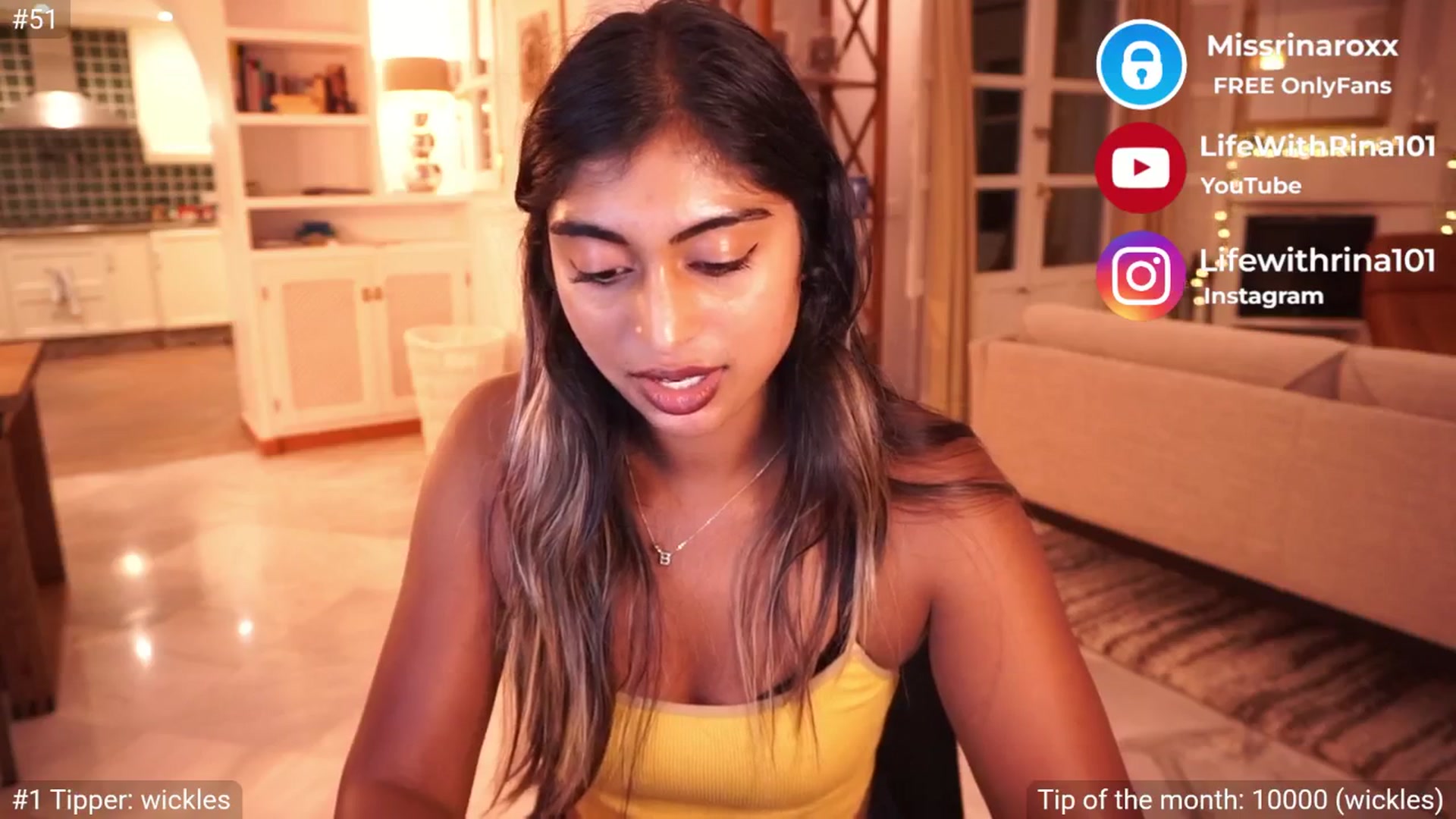 Gallery image thumbnail from Missrinaroxx's myfreecams stream on, 05/01/2025, 20:44 image 17 of 20