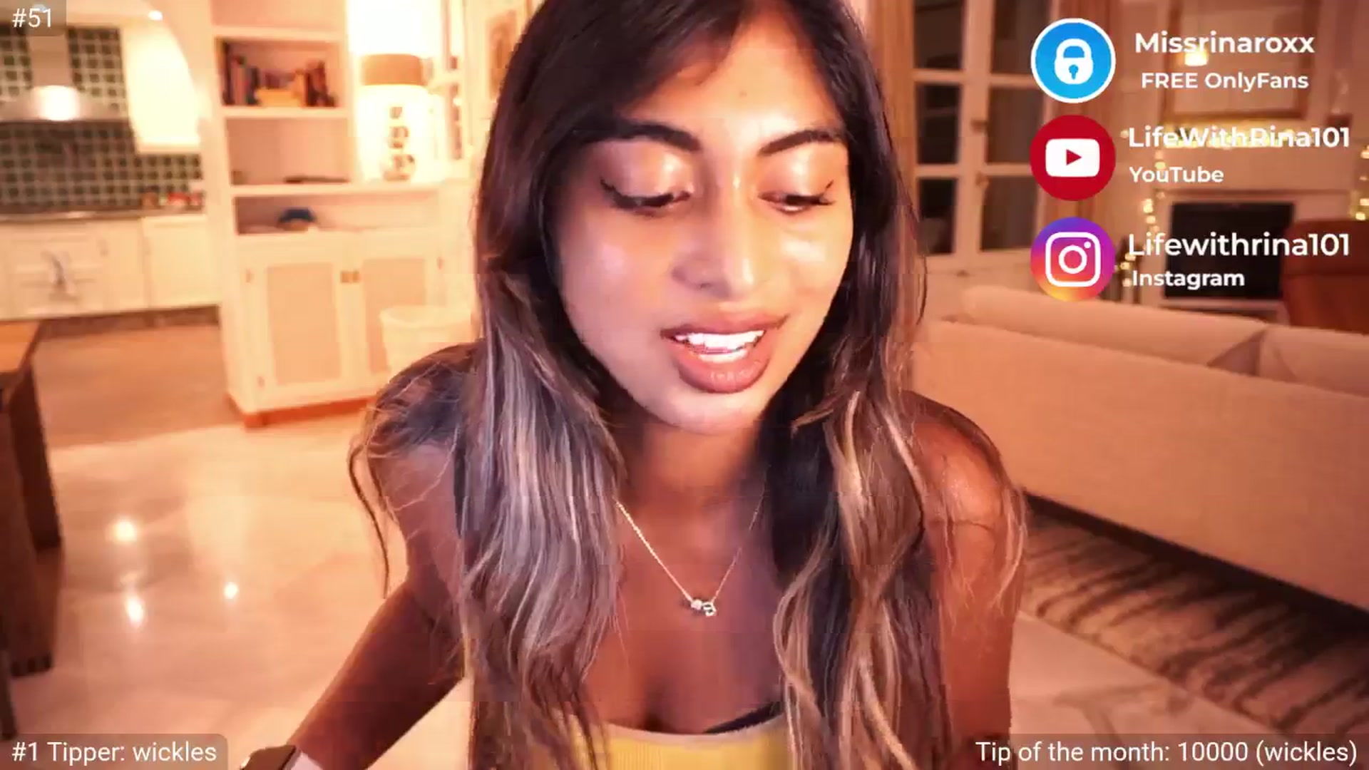 Gallery image thumbnail from Missrinaroxx's myfreecams stream on, 05/01/2025, 20:44 image 16 of 20