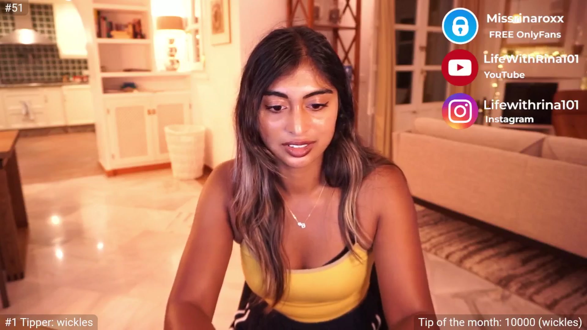 Gallery image thumbnail from Missrinaroxx's myfreecams stream on, 05/01/2025, 20:44 image 14 of 20