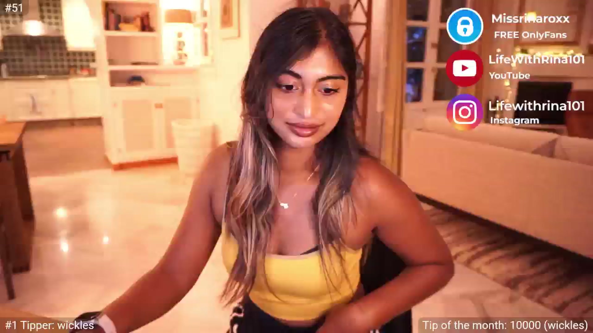 Gallery image thumbnail from Missrinaroxx's myfreecams stream on, 05/01/2025, 20:44 image 10 of 20