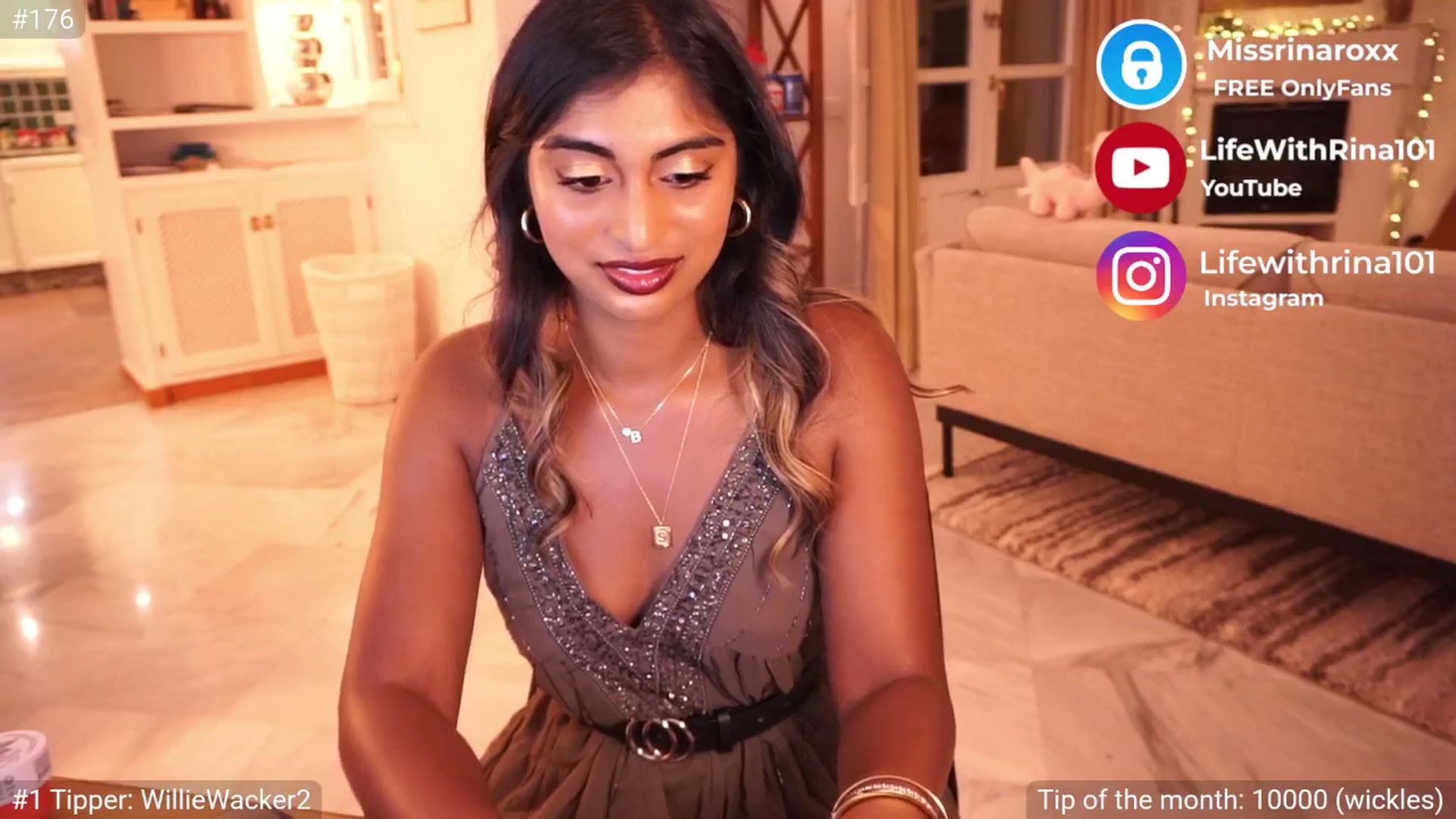 Gallery image thumbnail from Missrinaroxx's myfreecams stream on, 05/02/2025, 20:45 image 16 of 20