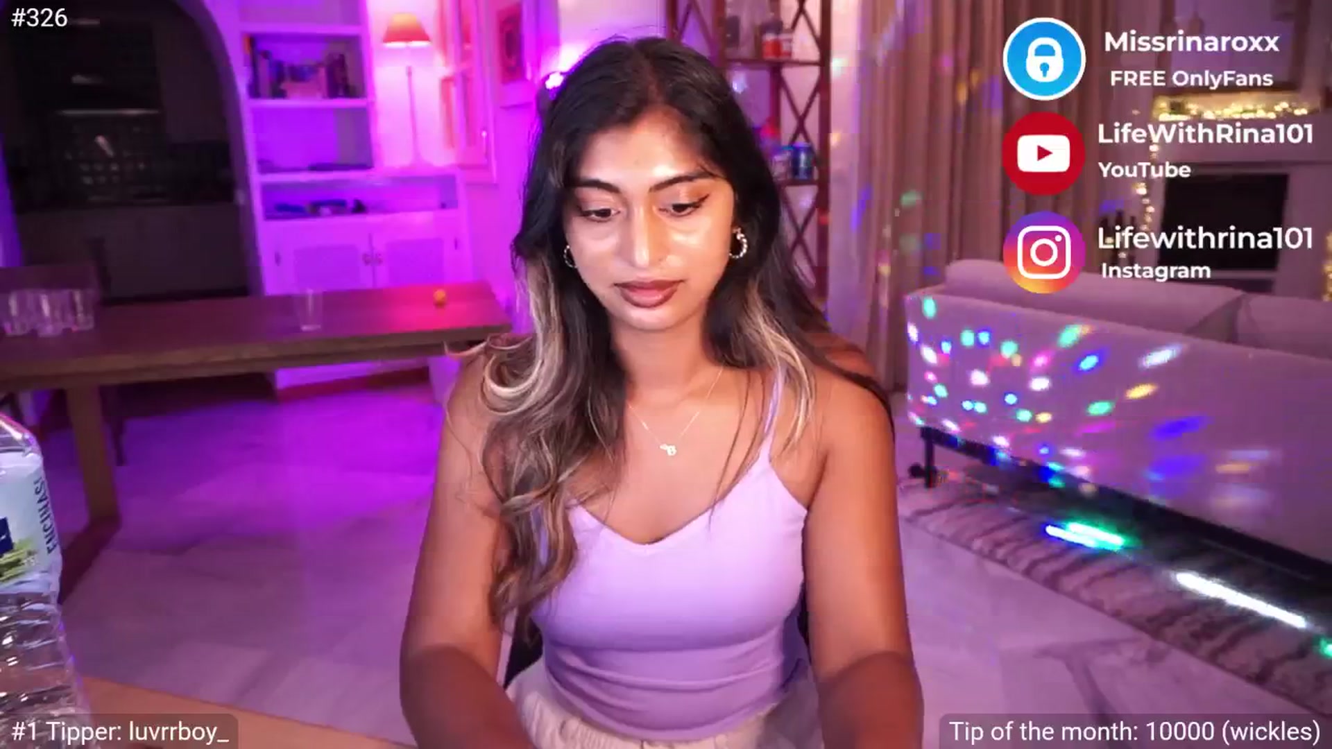Gallery image thumbnail from Missrinaroxx's myfreecams stream on, 05/05/2025, 21:05 image 18 of 20