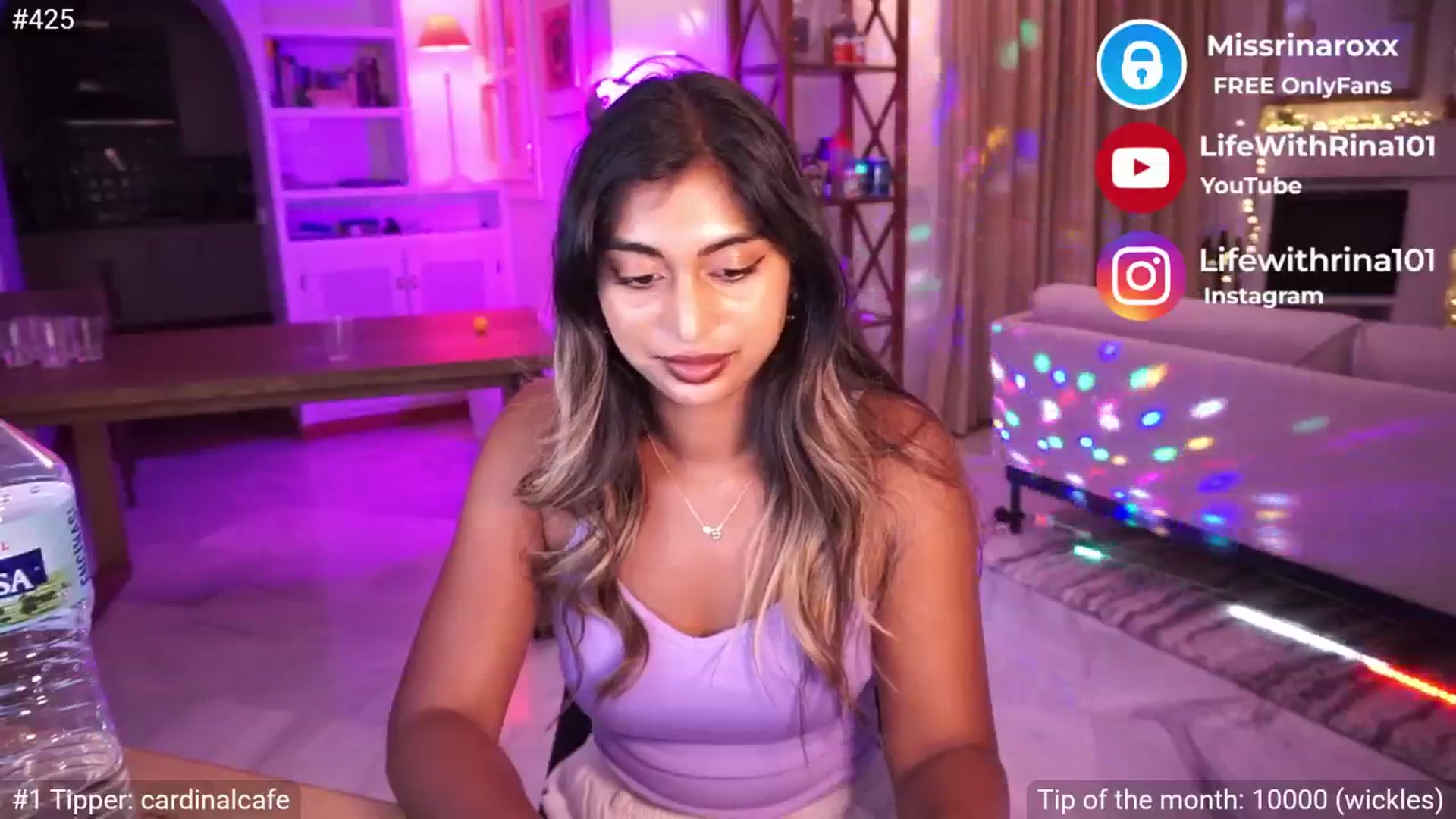 Gallery image thumbnail from Missrinaroxx's myfreecams stream on, 05/05/2025, 21:05 image 10 of 20
