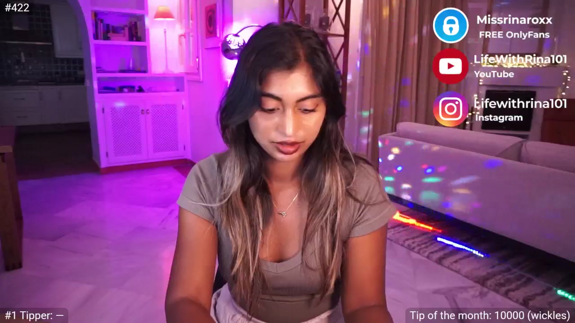 Gallery image thumbnail from Missrinaroxx's myfreecams stream on, 05/08/2025, 20:34 image 5 of 20
