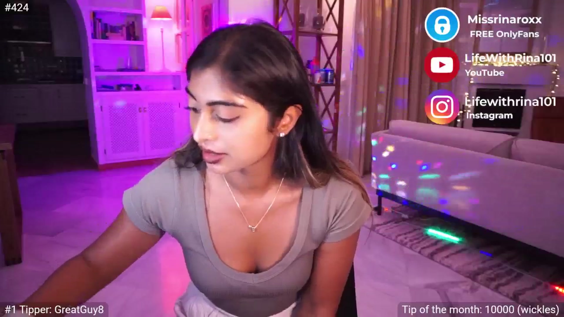 Gallery image thumbnail from Missrinaroxx's myfreecams stream on, 05/08/2025, 20:34 image 9 of 20