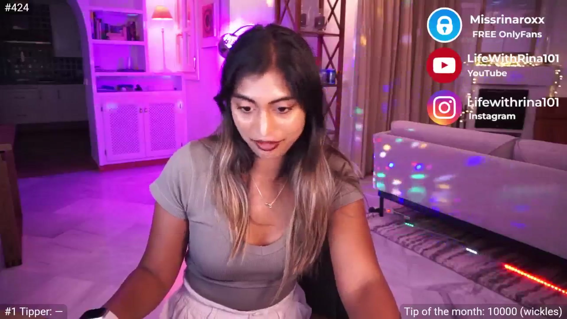 Gallery image thumbnail from Missrinaroxx's myfreecams stream on, 05/08/2025, 20:34 image 8 of 20