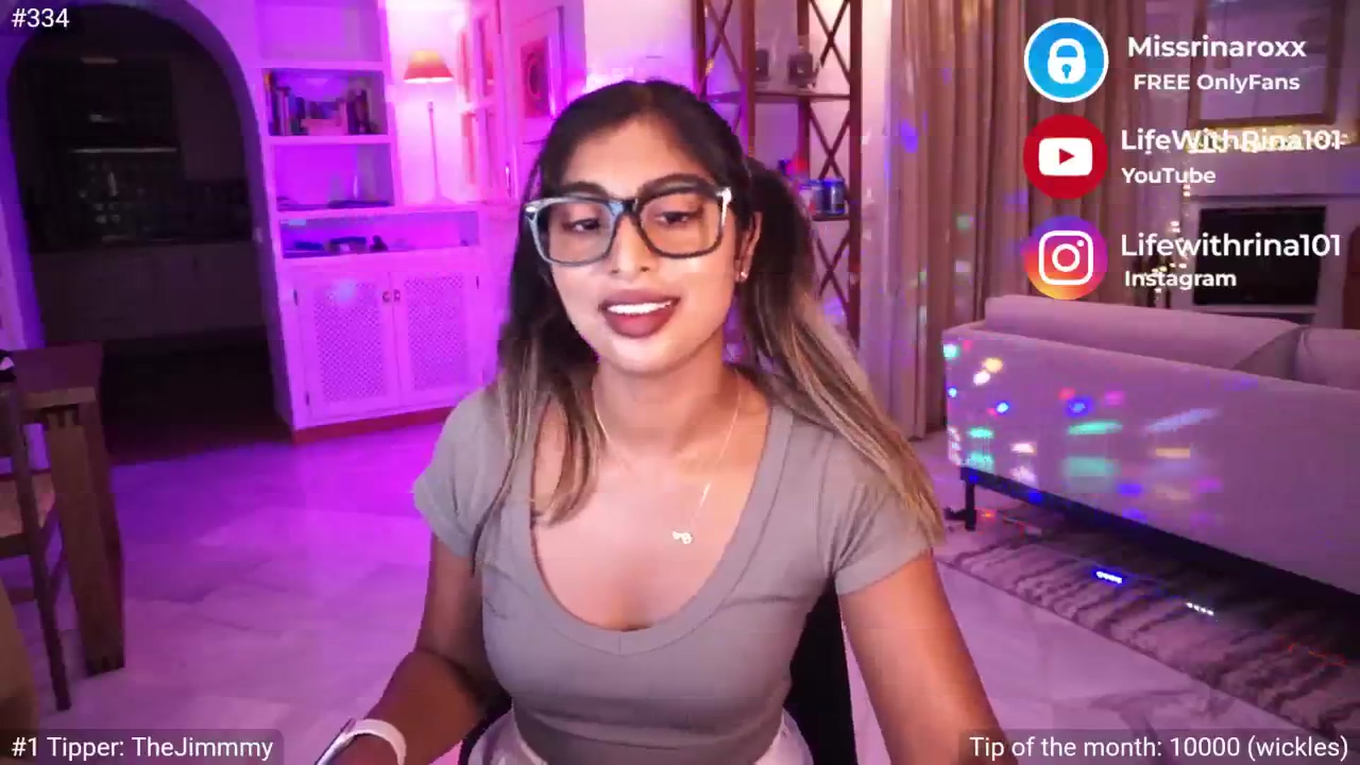 Gallery image thumbnail from Missrinaroxx's myfreecams stream on, 05/08/2025, 20:34 image 18 of 20