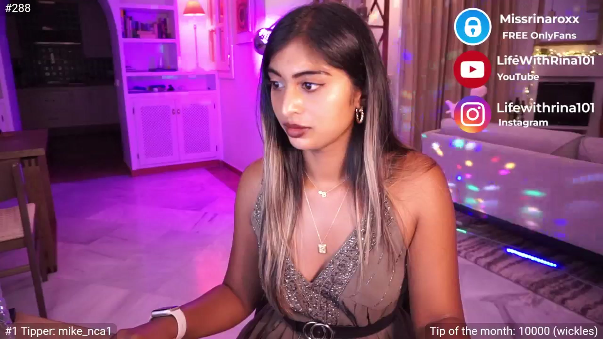 Gallery image thumbnail from Missrinaroxx's myfreecams stream on, 05/09/2025, 21:23 image 10 of 20