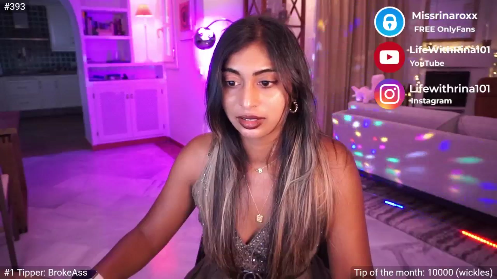 Gallery image thumbnail from Missrinaroxx's myfreecams stream on, 05/09/2025, 21:23 image 4 of 20